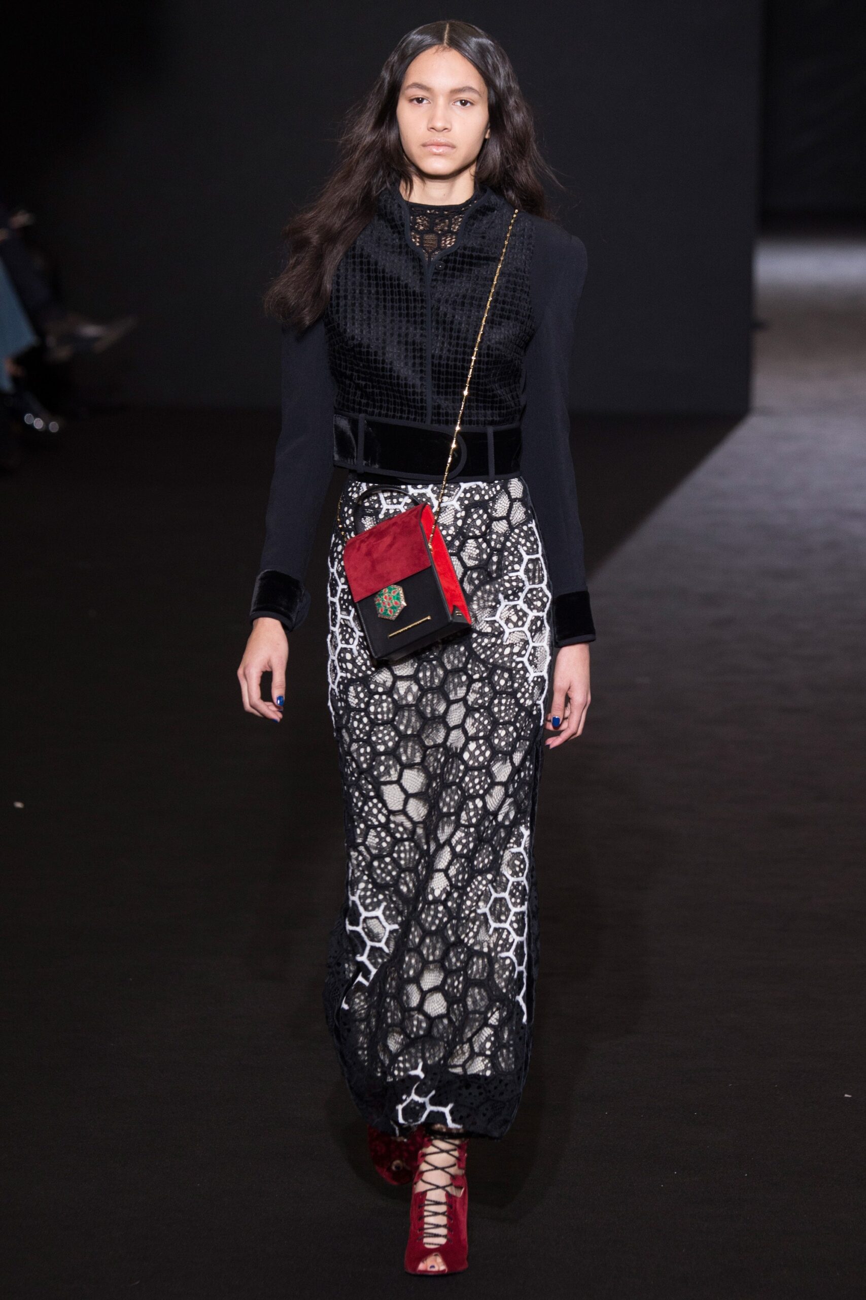 Roland Mouret F/W 16 Look 30