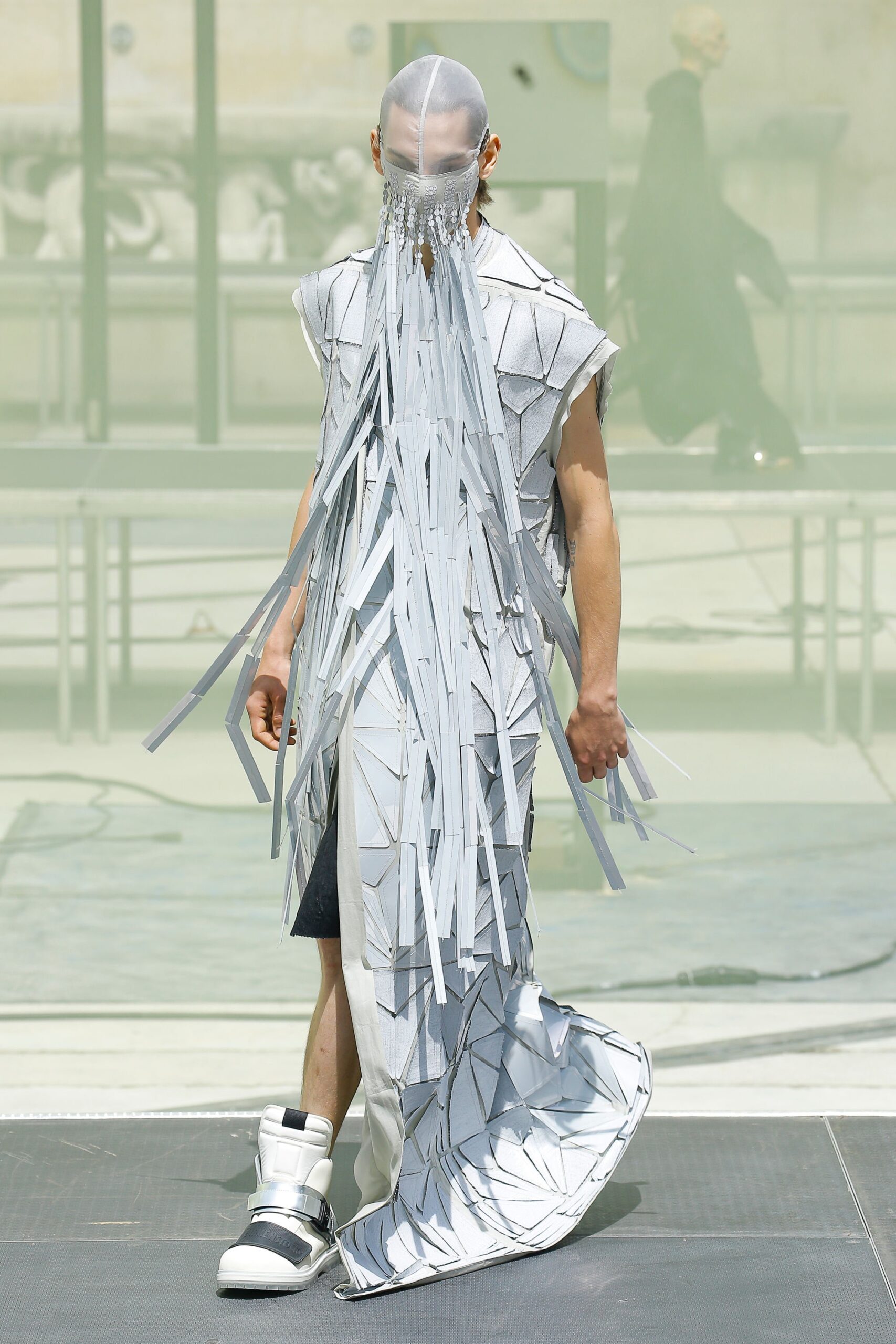 Rick Owens S/S 19 Menswear Look 14