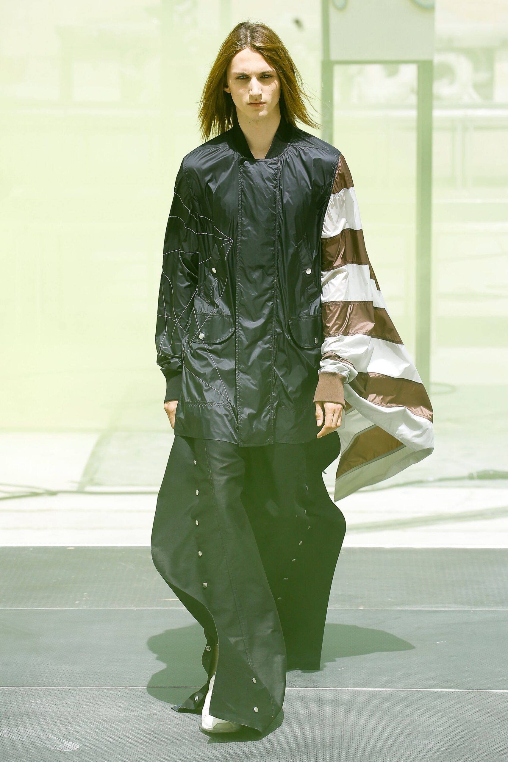 Rick Owens S/S 19 Menswear Look 17