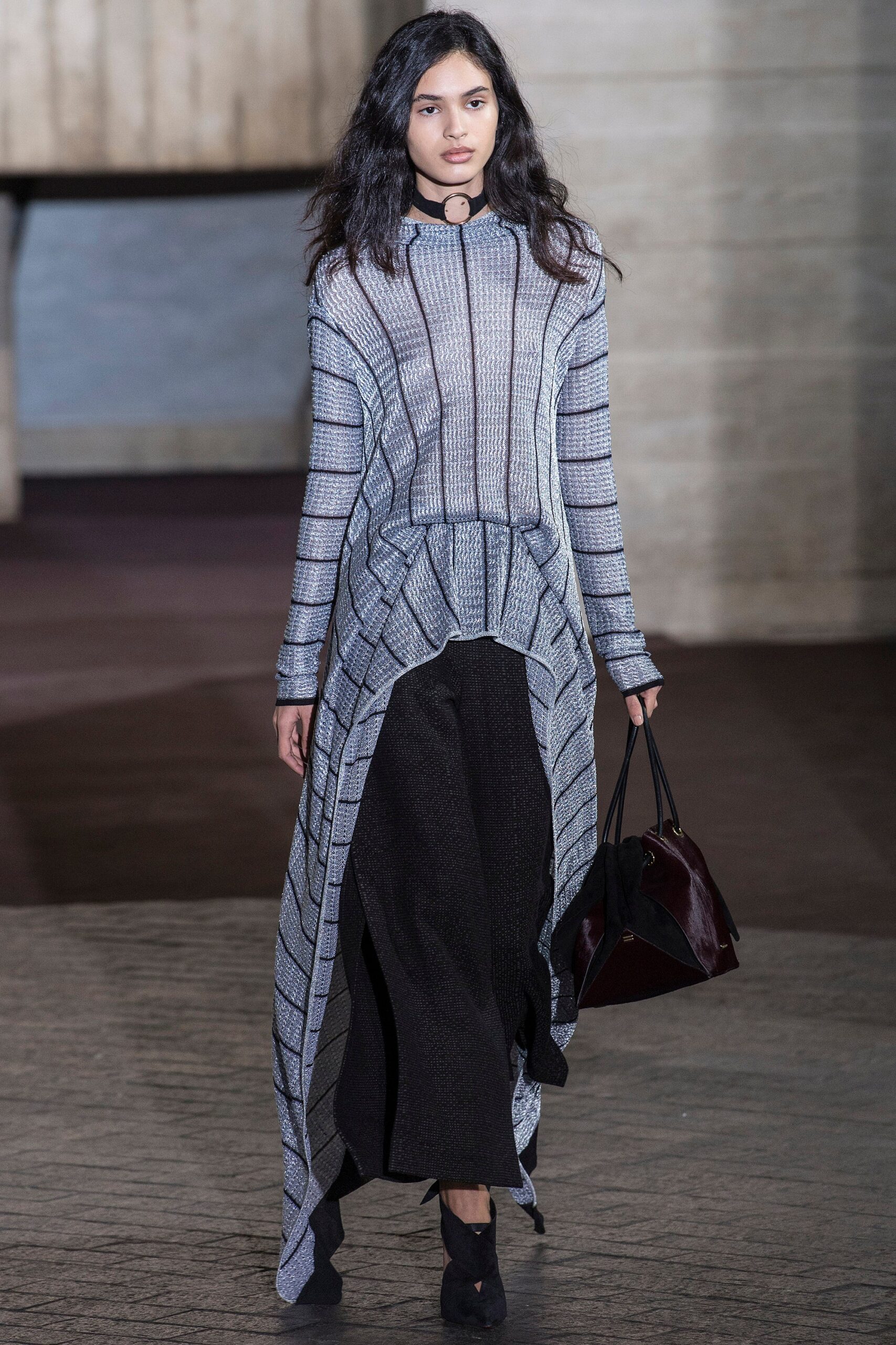 Roland Mouret F/W 17 Look 6
