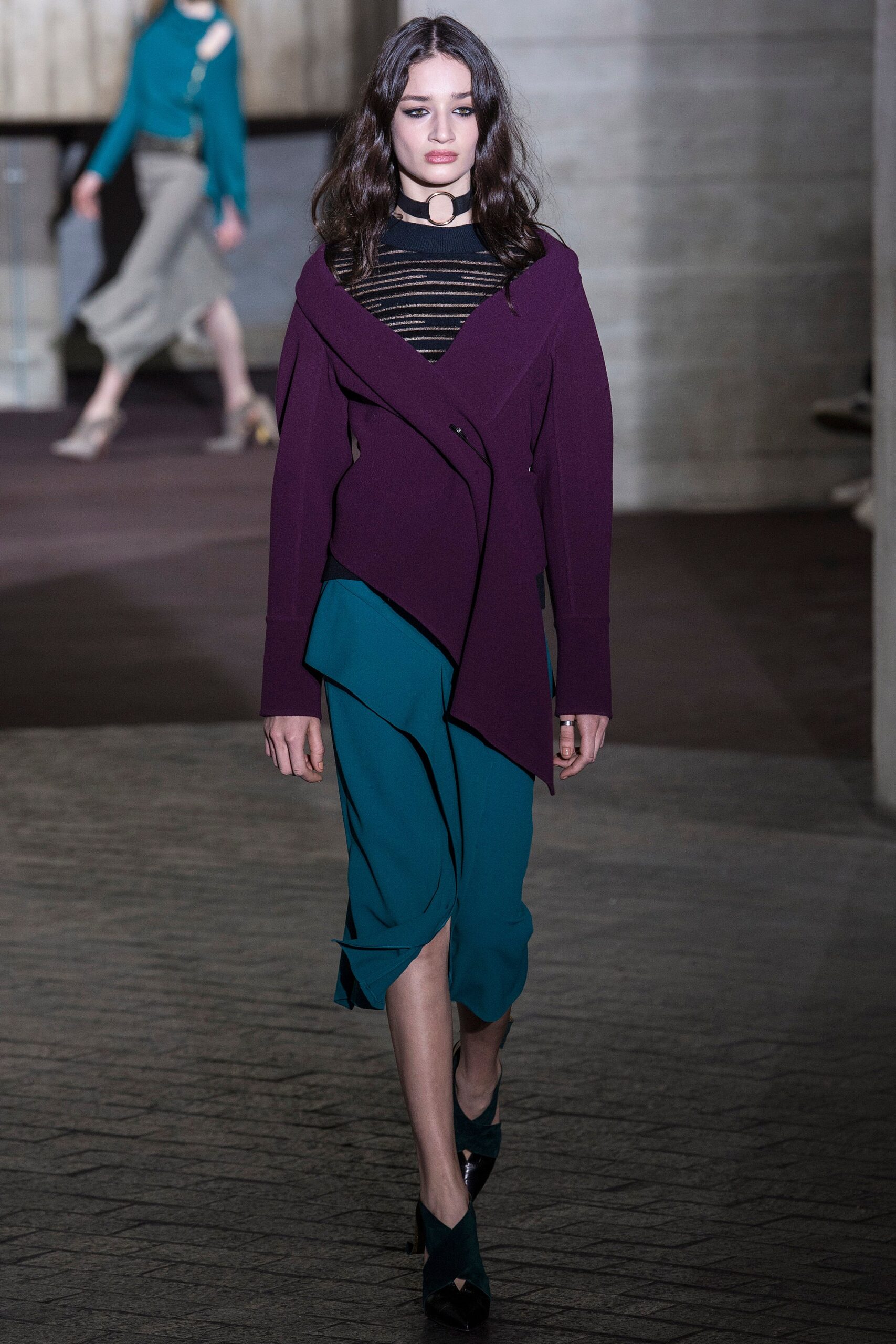 Roland Mouret F/W 17 Look 8