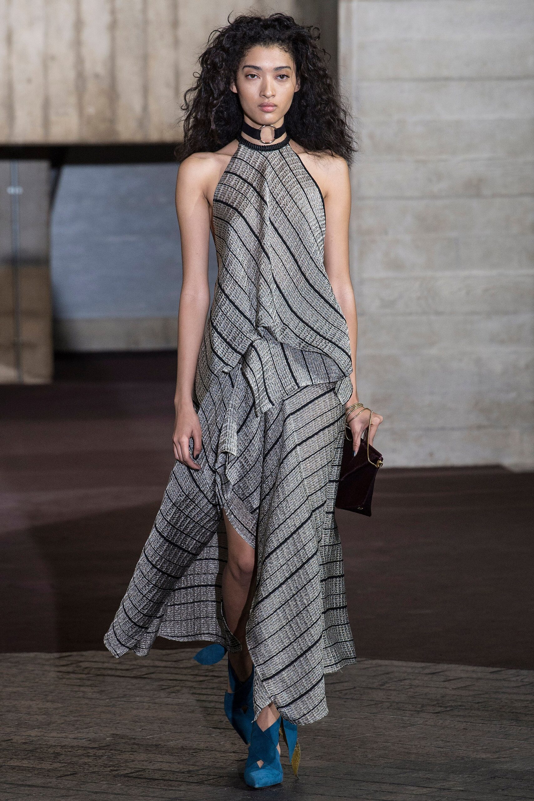 Roland Mouret F/W 17 Look 13