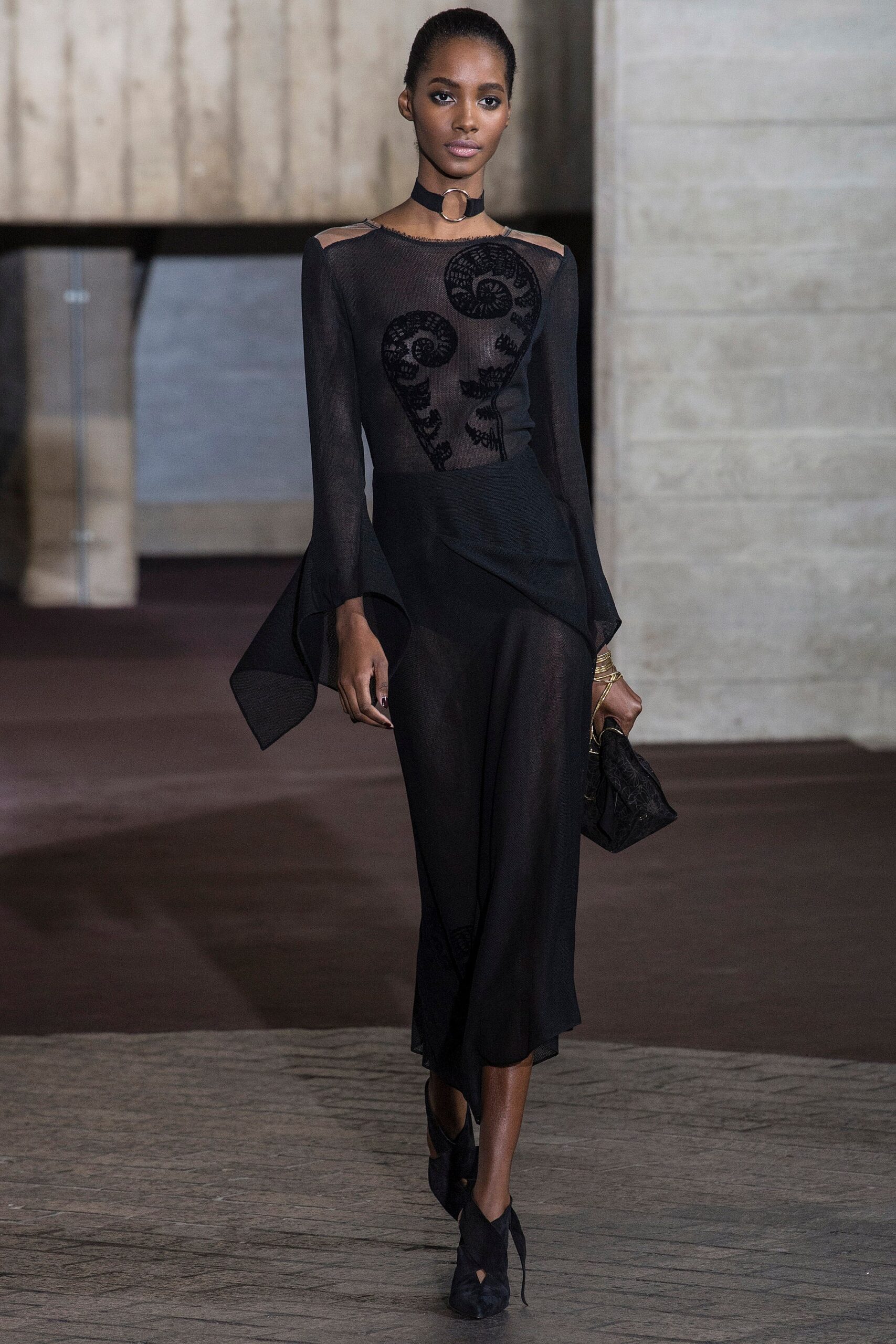 Roland Mouret F/W 17 Look 30