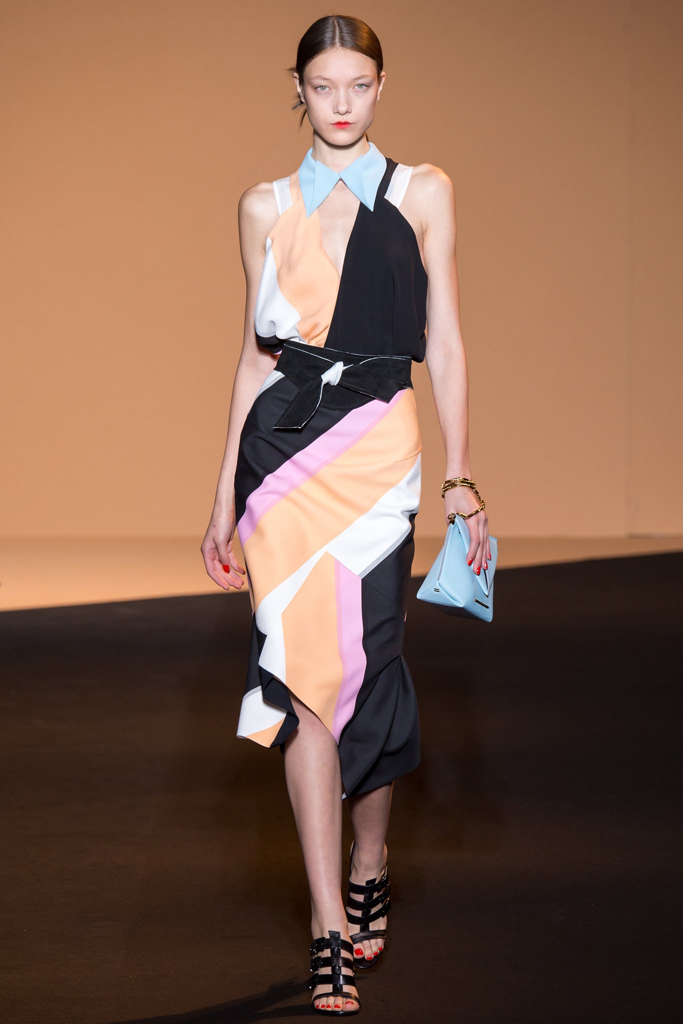 Roland Mouret S/S 15 Look 19