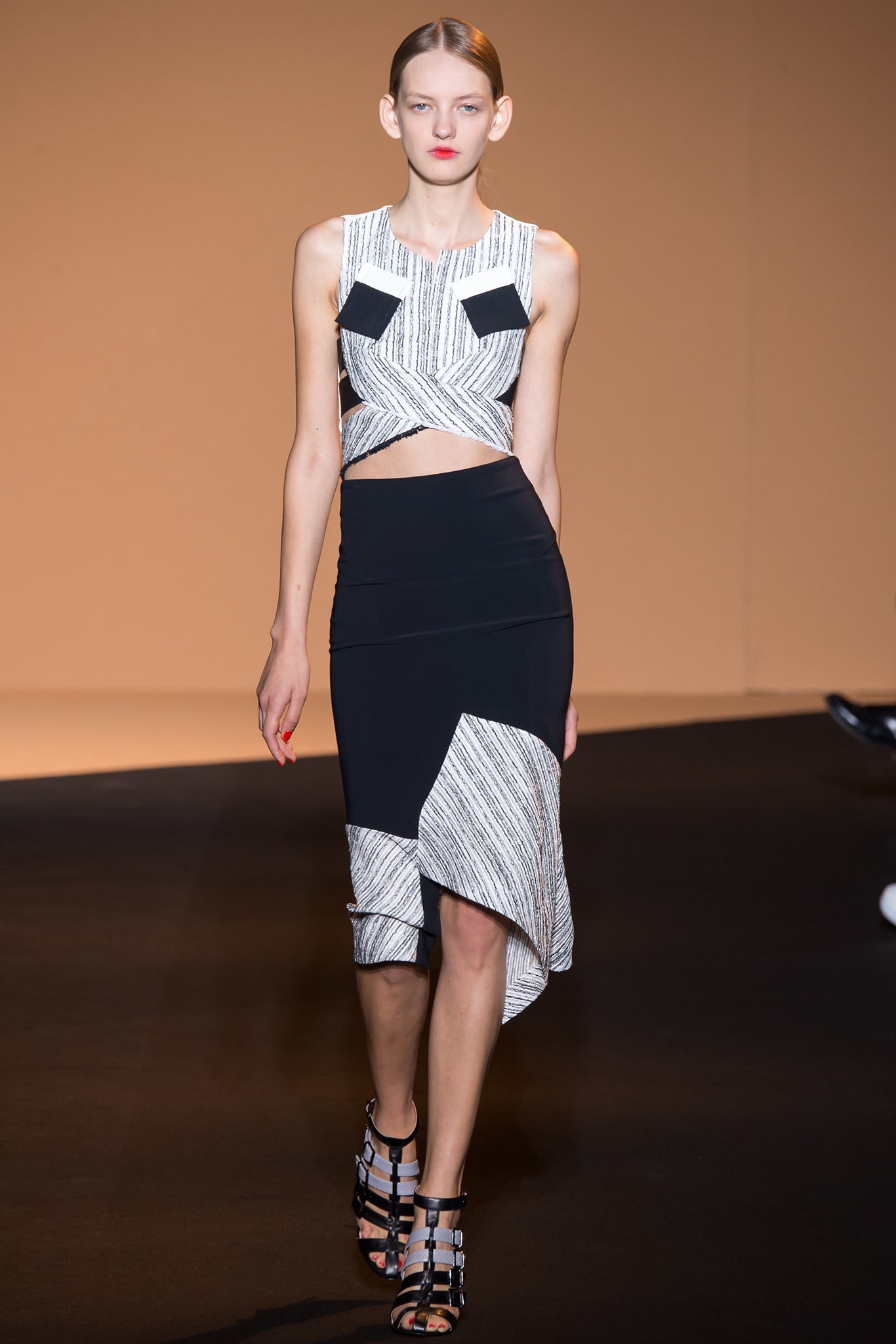 Roland Mouret S/S 15 Look 23