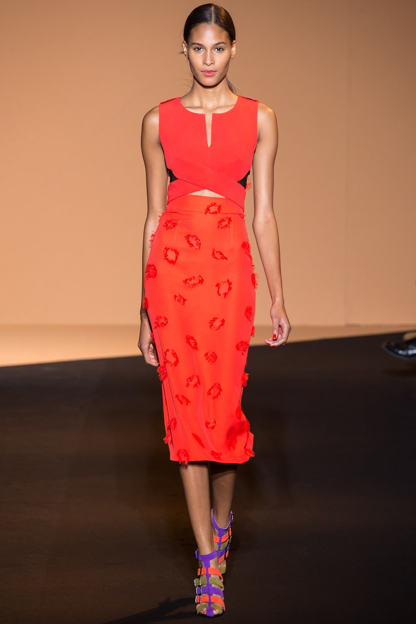 Roland Mouret S/S 15 Look 34