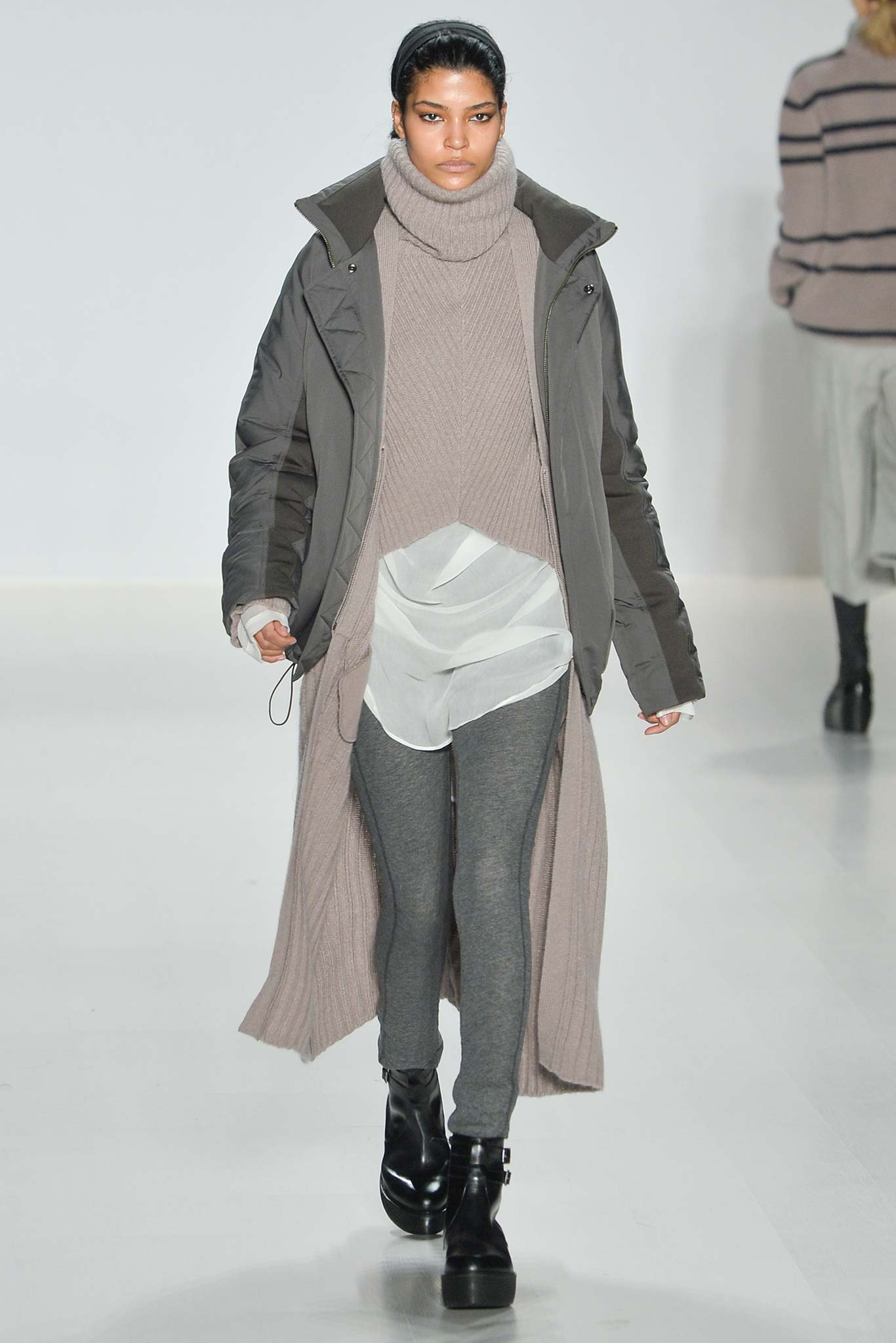 Richard Chai Love F/W 15 Look 18