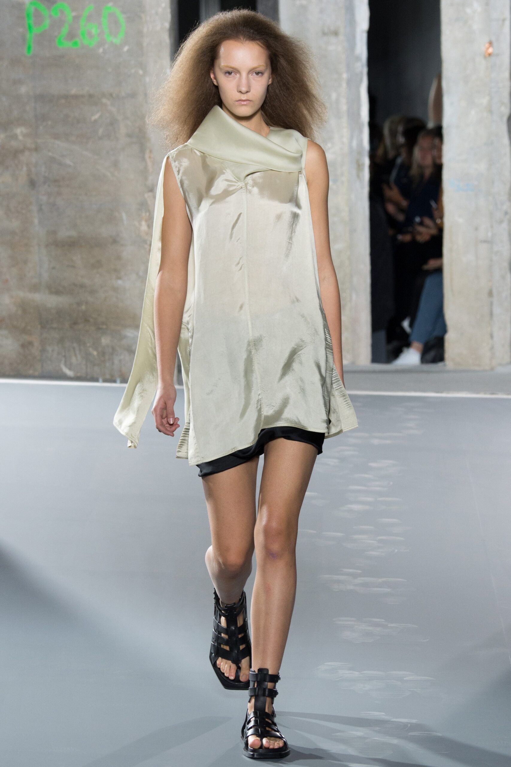 Rick Owens S/S 16 Look 4