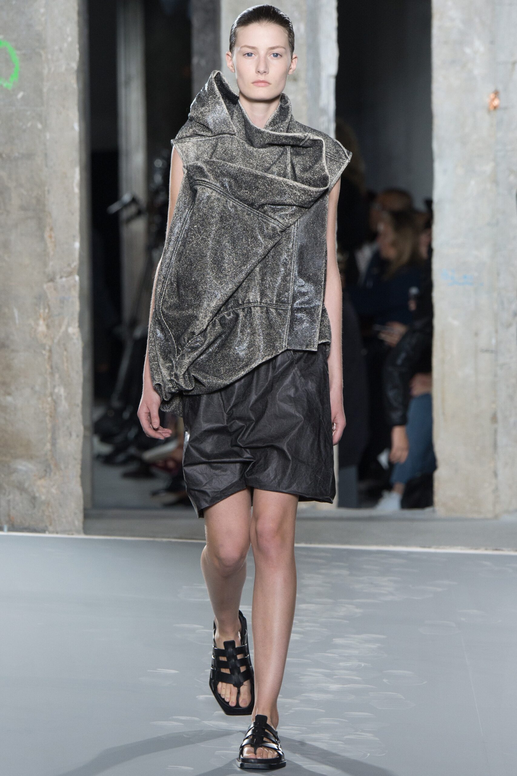 Rick Owens S/S 16 Look 15