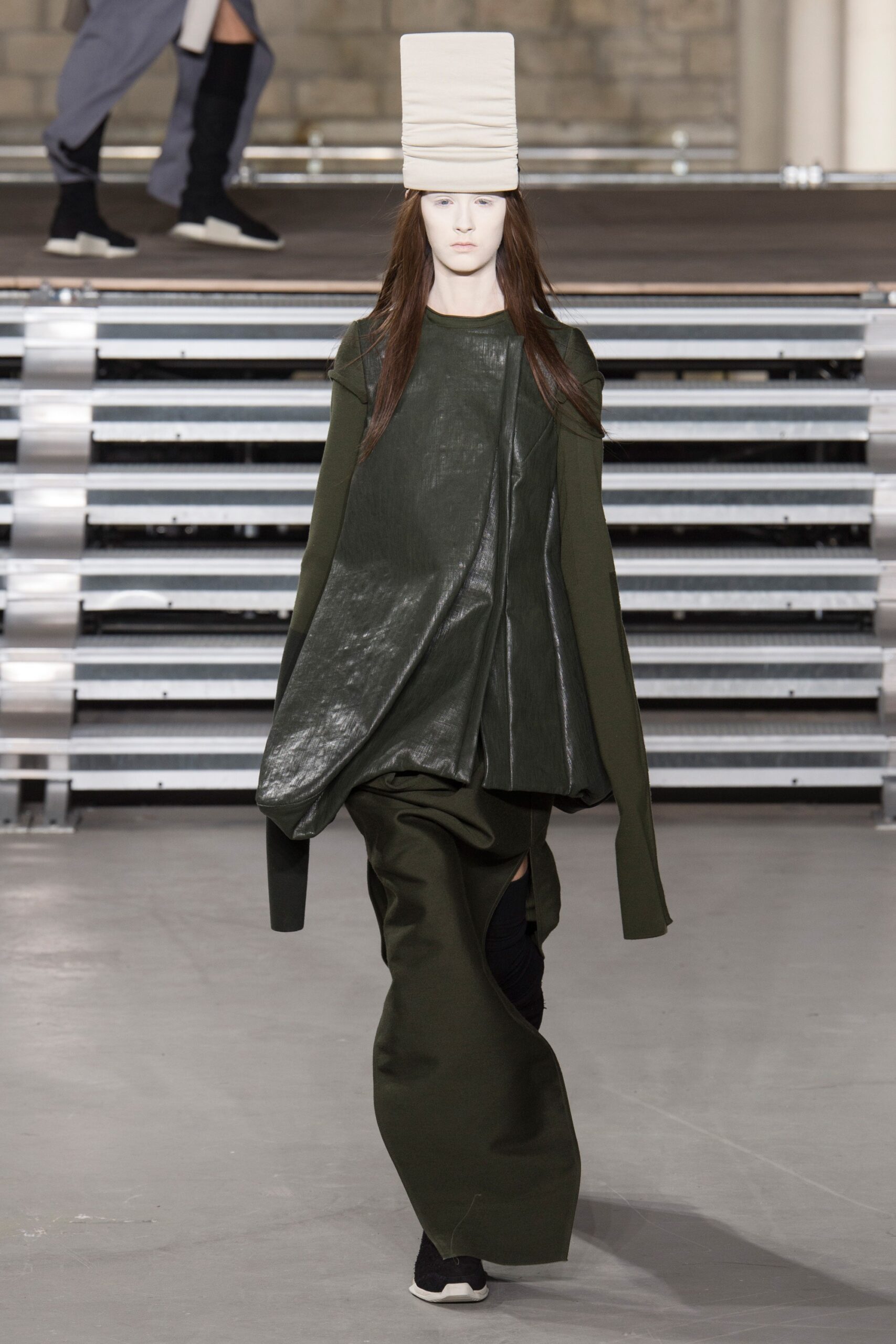 Rick Owens F/W 17 Look 25