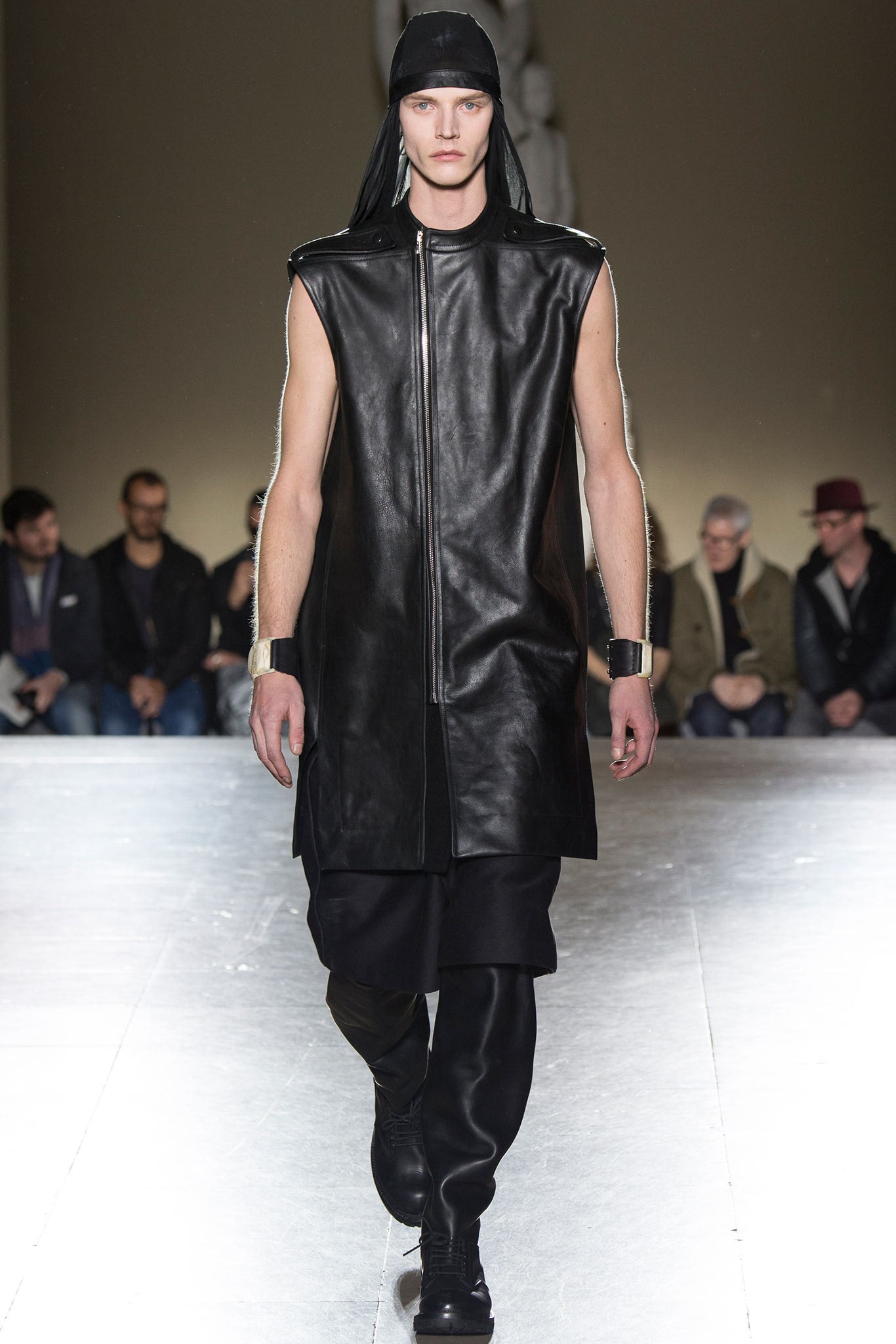 Rick Owens F/W 14 Menswear Look 18