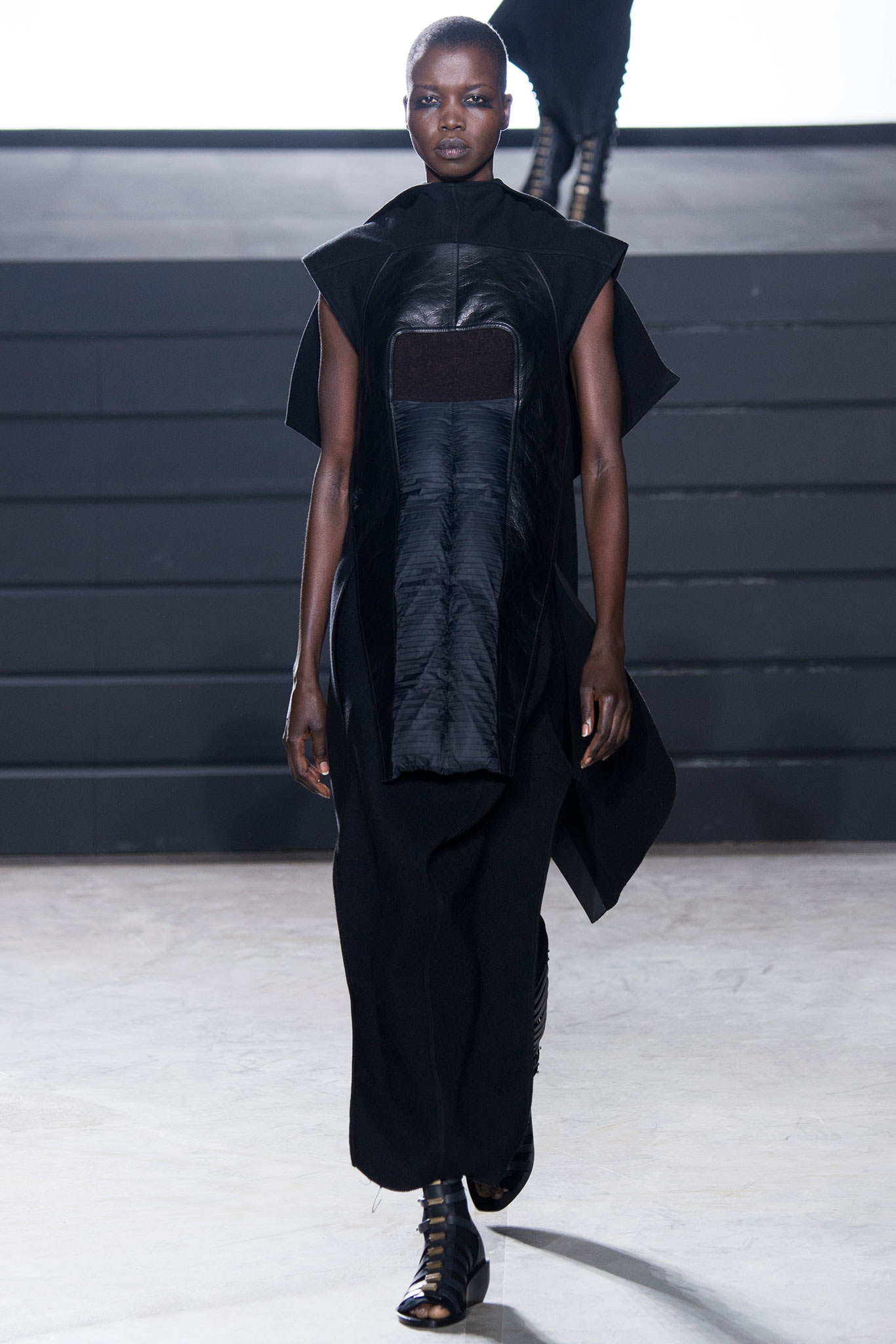 Rick Owens F/W 15 Look 18