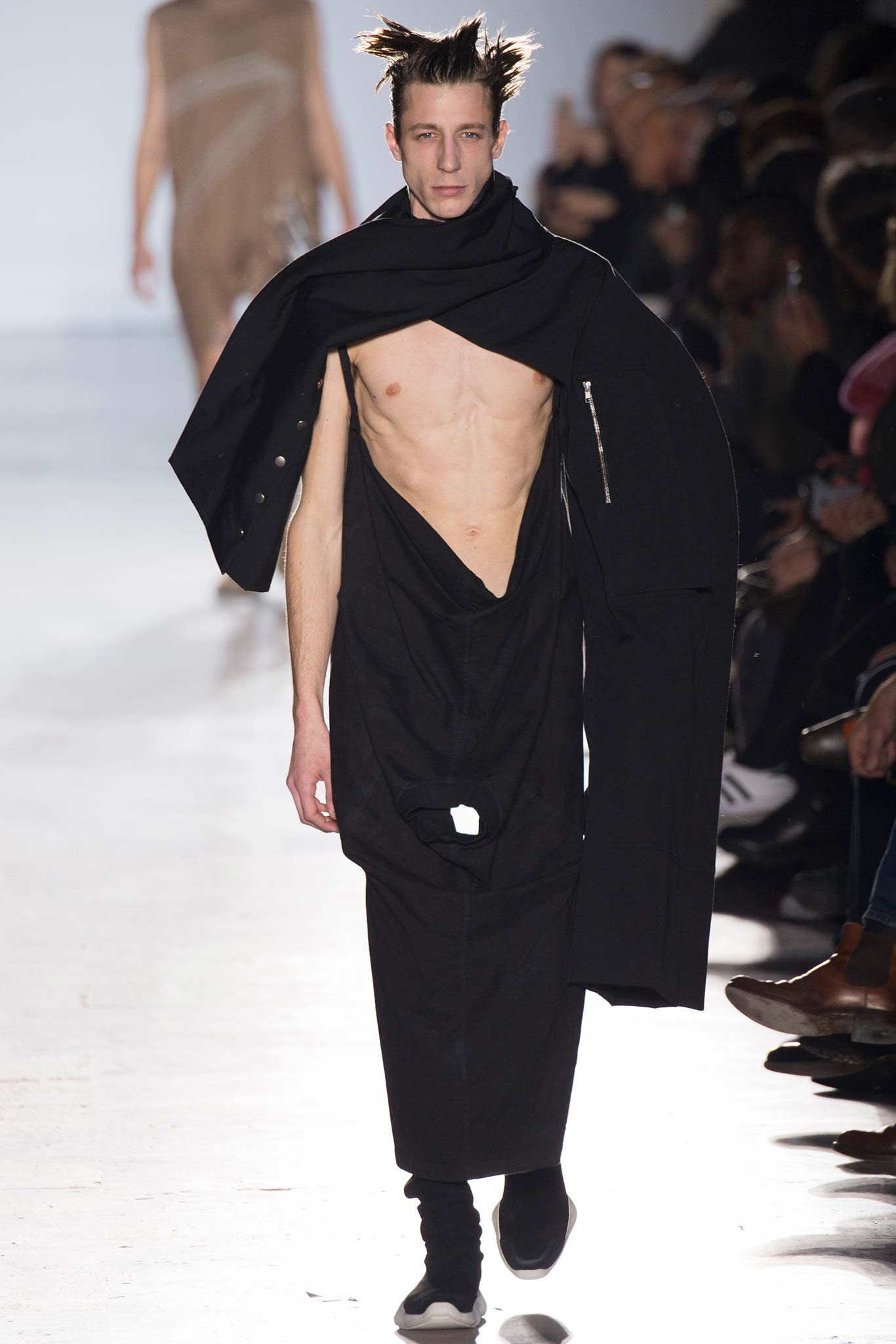 Rick Owens F/W 15 Menswear Look 17
