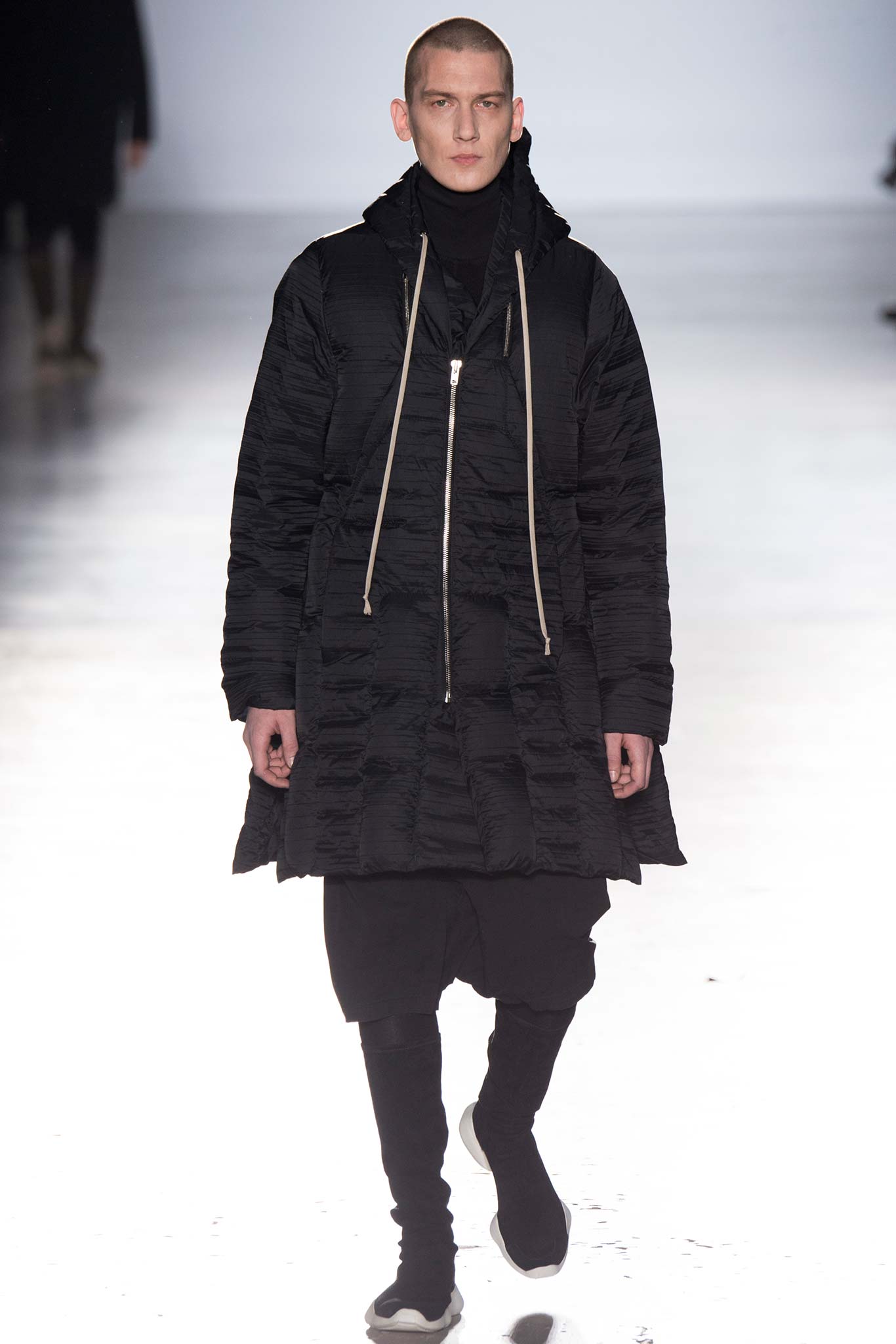Rick Owens F/W 15 Menswear Look 35