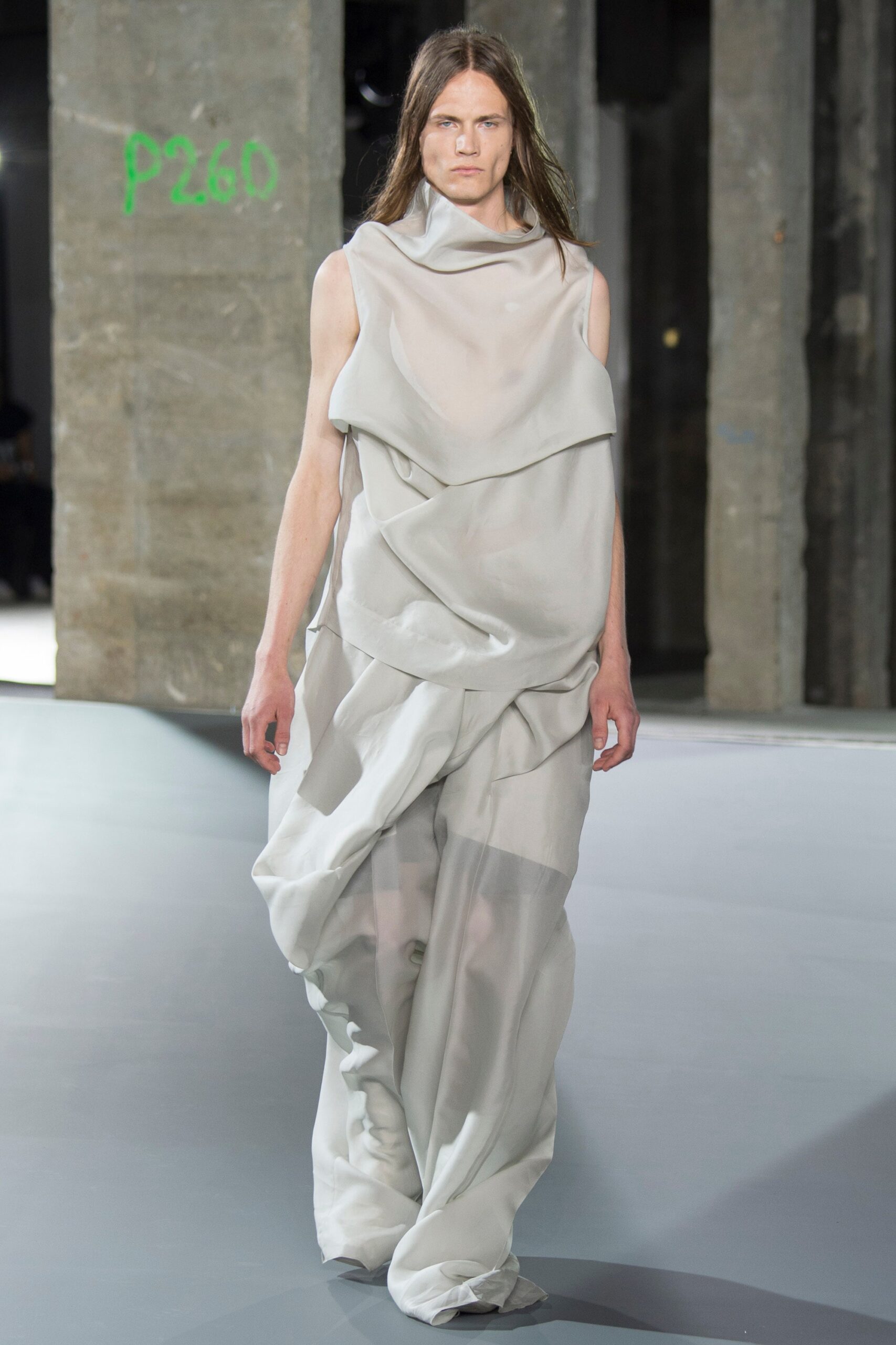 Rick Owens S/S 17 Menswear Look 1