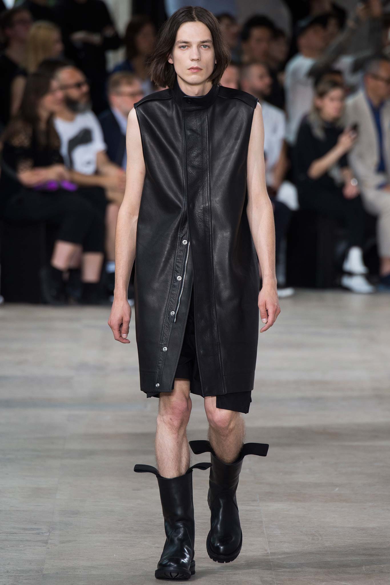 Rick Owens S/S 16 Menswear Look 3
