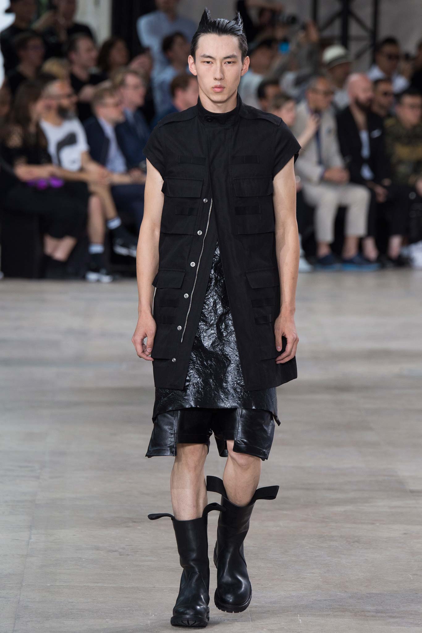 Rick Owens S/S 16 Menswear Look 4
