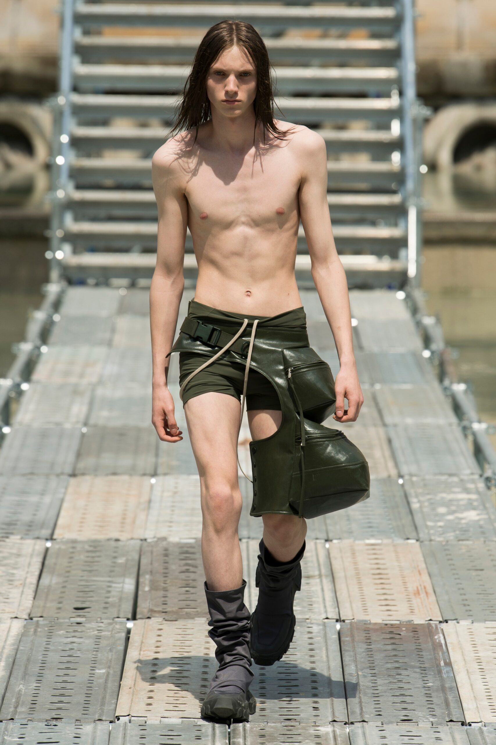 Rick Owens S/S 18 Menswear Look 1