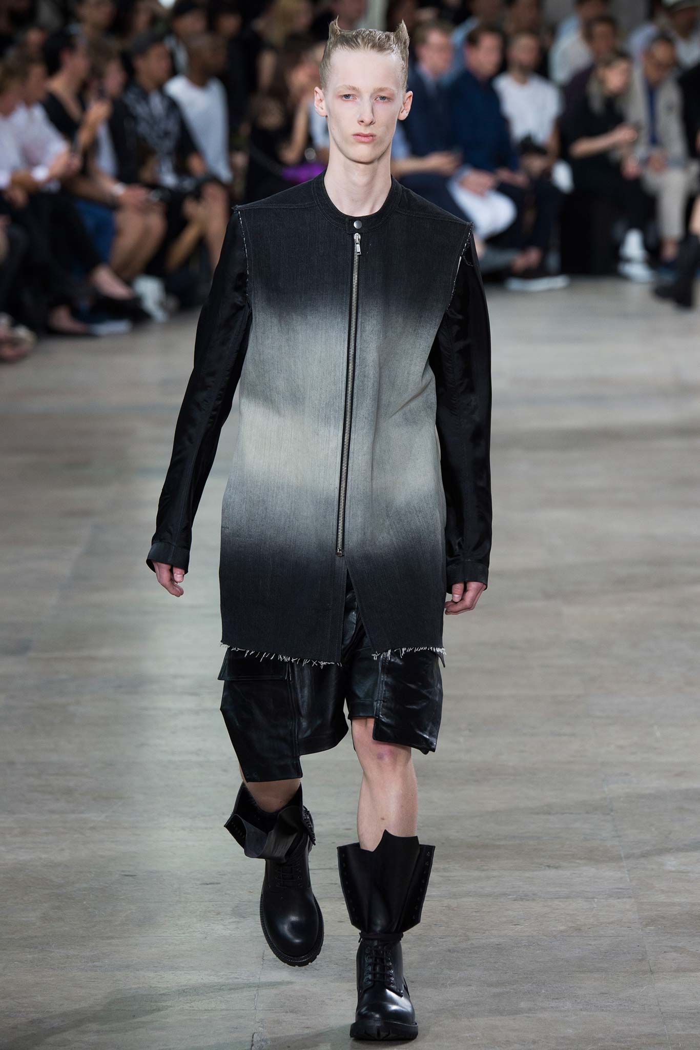 Rick Owens S/S 16 Menswear Look 8