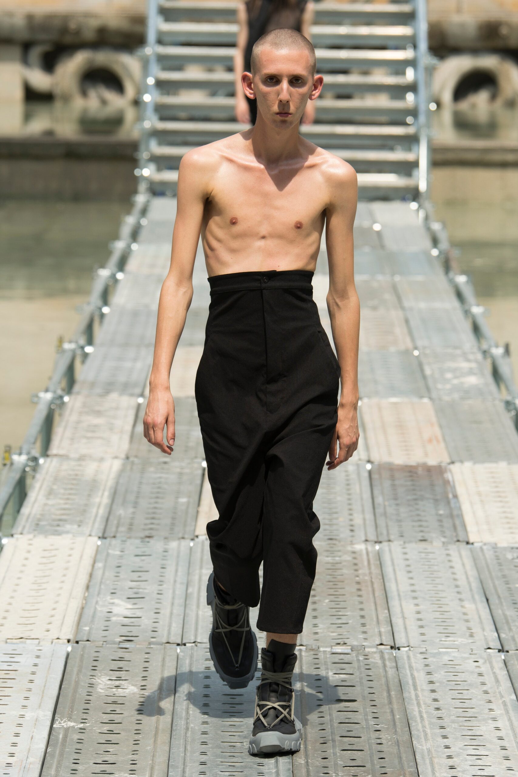 Rick Owens S/S 18 Menswear Look 9
