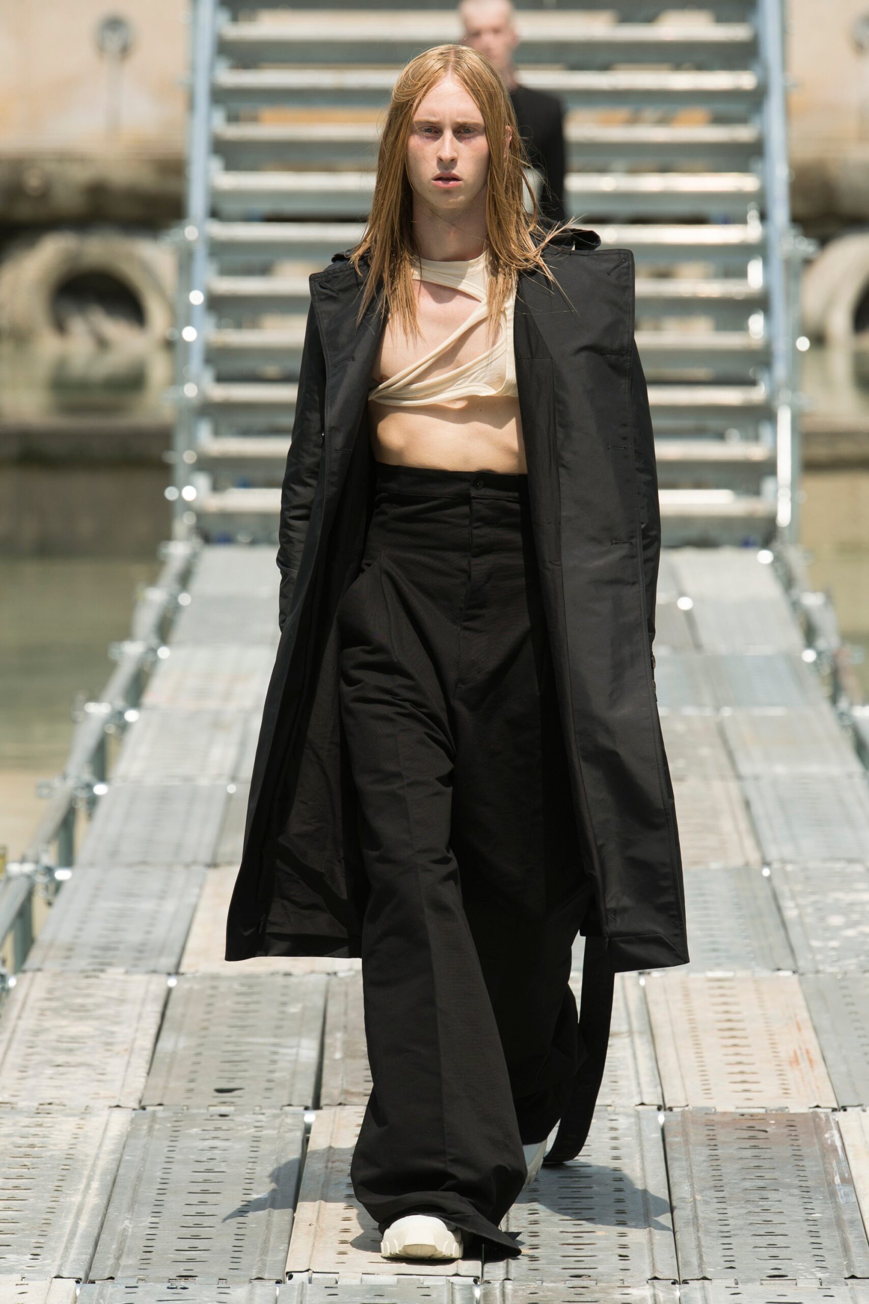 Rick Owens S/S 18 Menswear Look 14