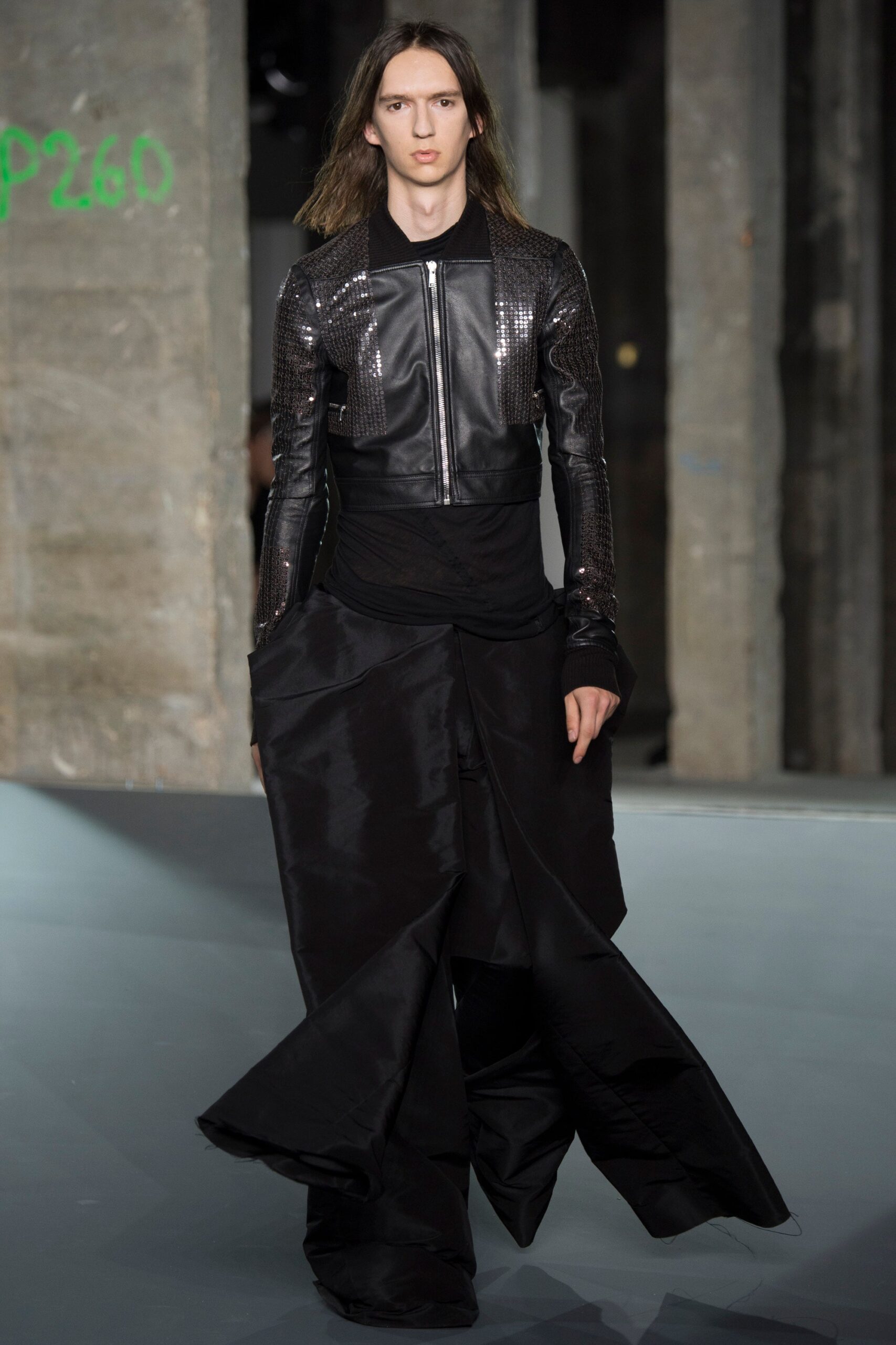 Rick Owens S/S 17 Menswear Look 17