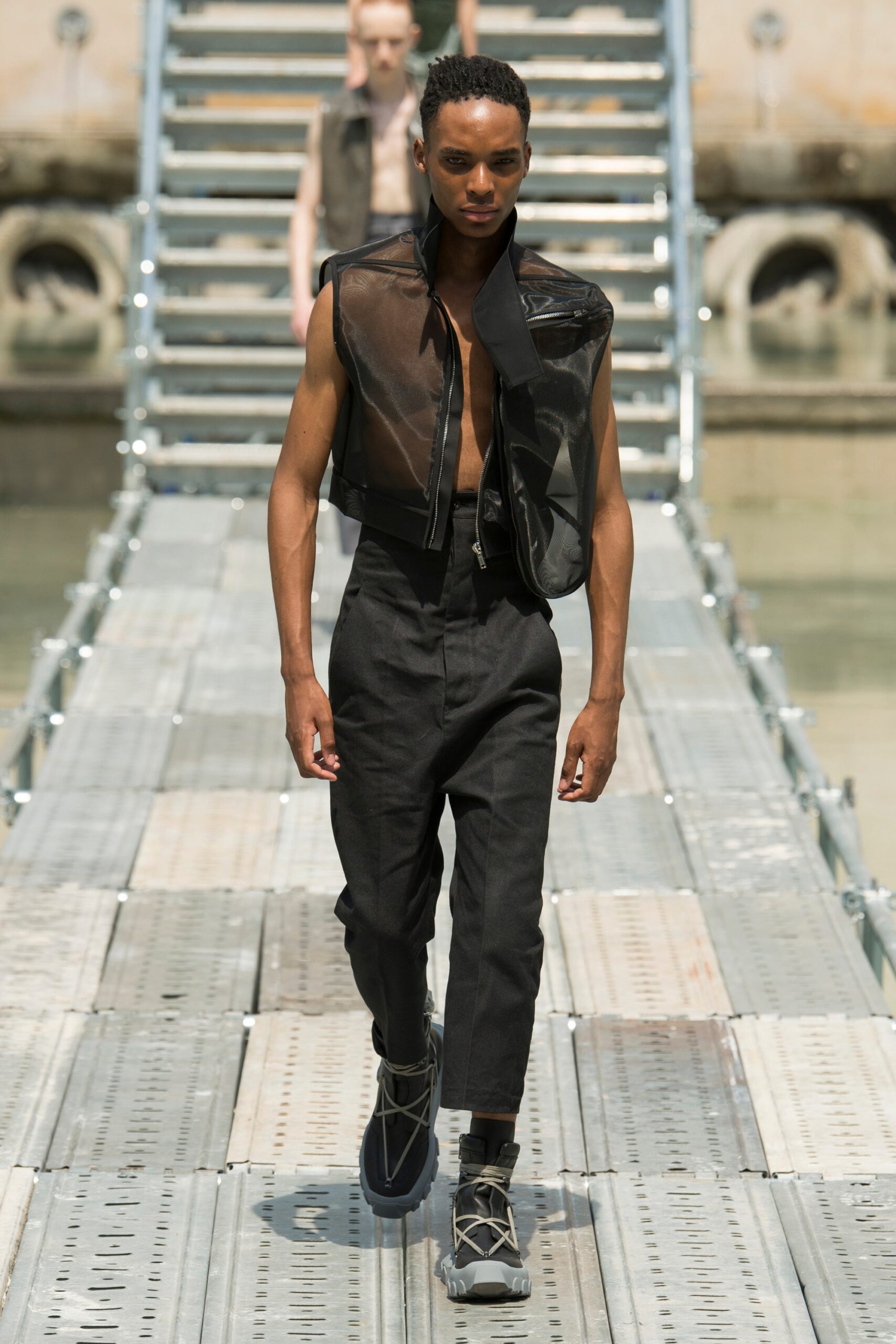Rick Owens S/S 18 Menswear Look 17