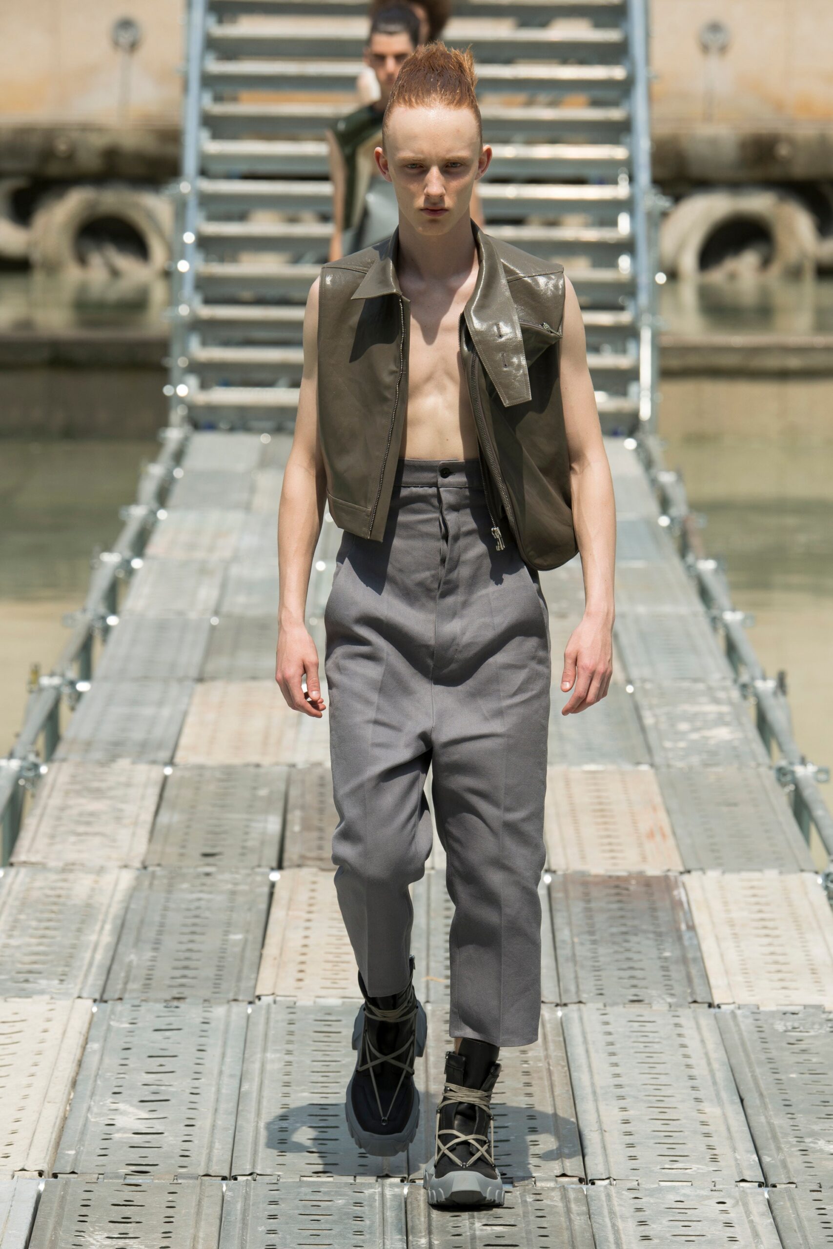 Rick Owens S/S 18 Menswear Look 18