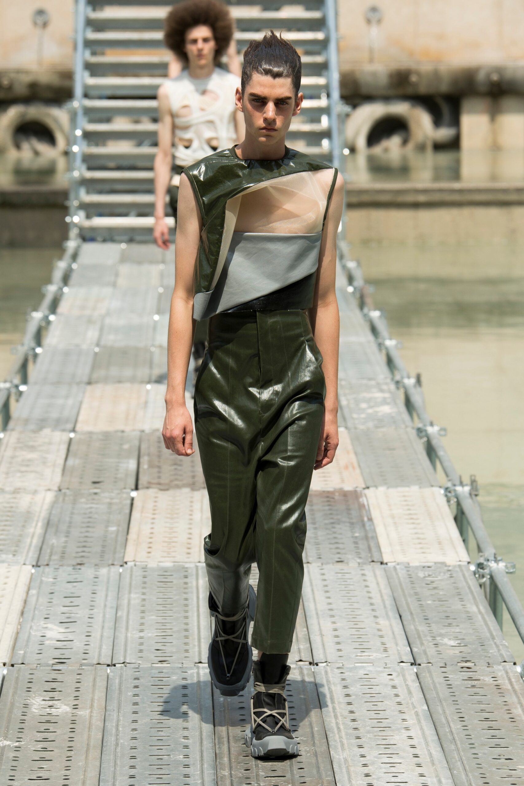 Rick Owens S/S 18 Menswear Look 19