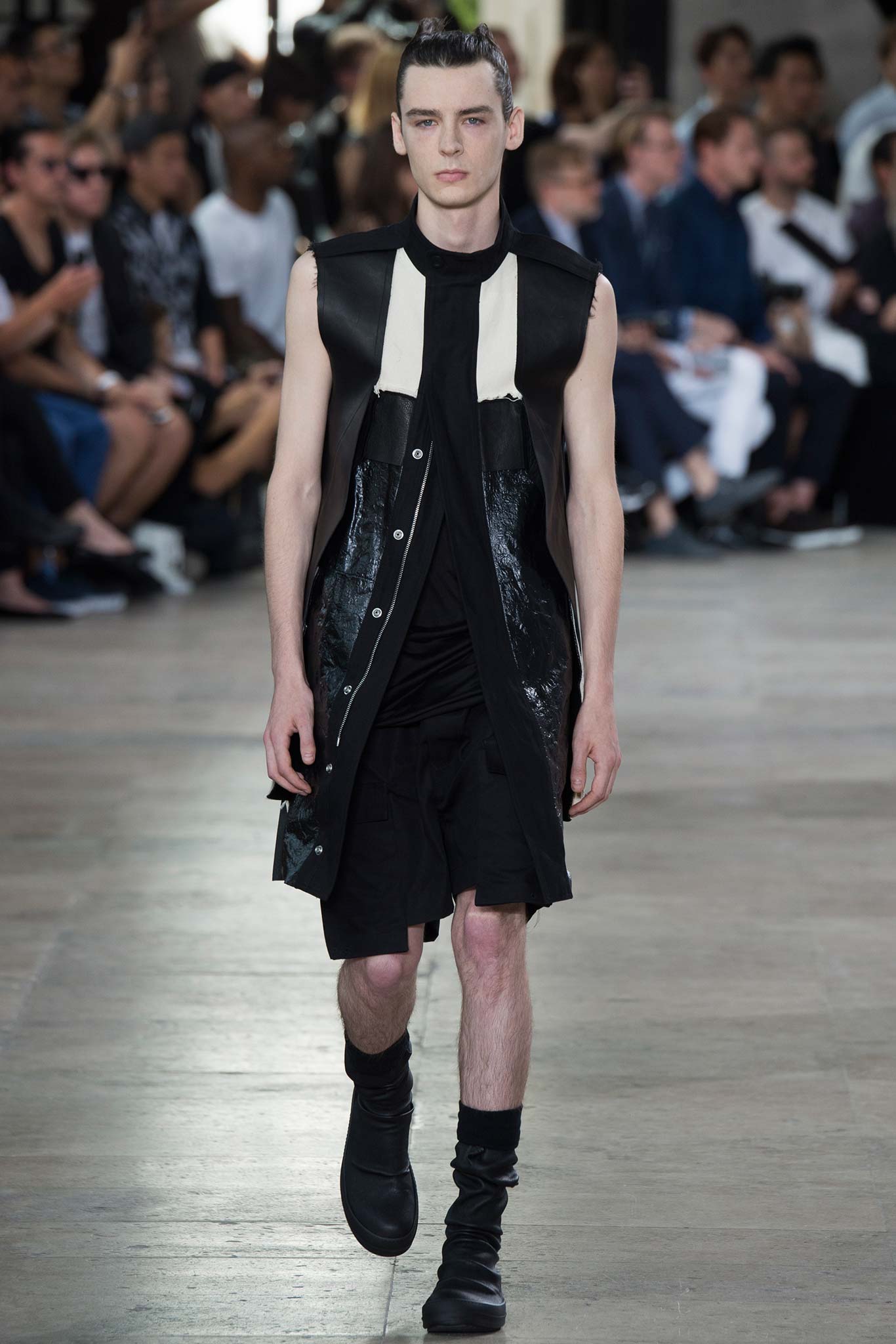 Rick Owens S/S 16 Menswear Look 16
