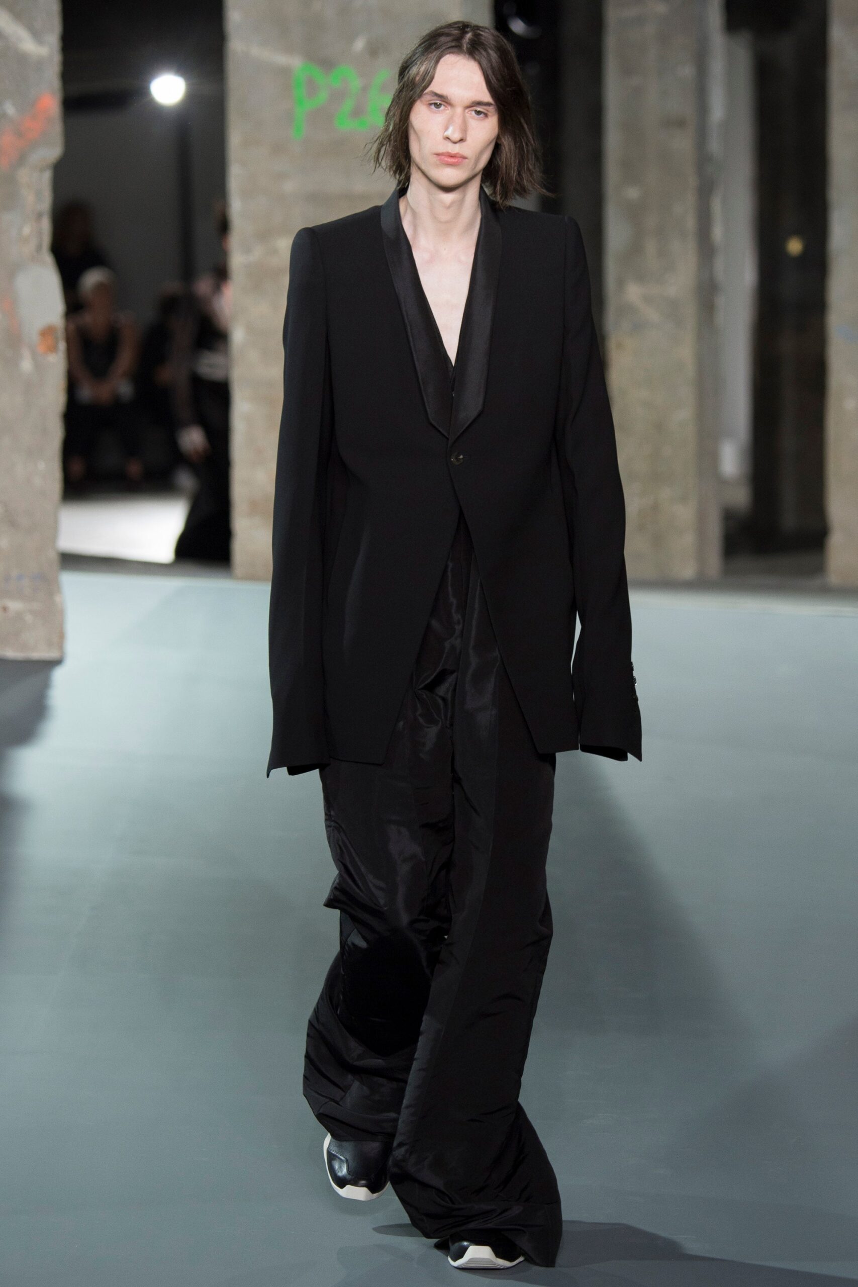 Rick Owens S/S 17 Menswear Look 26