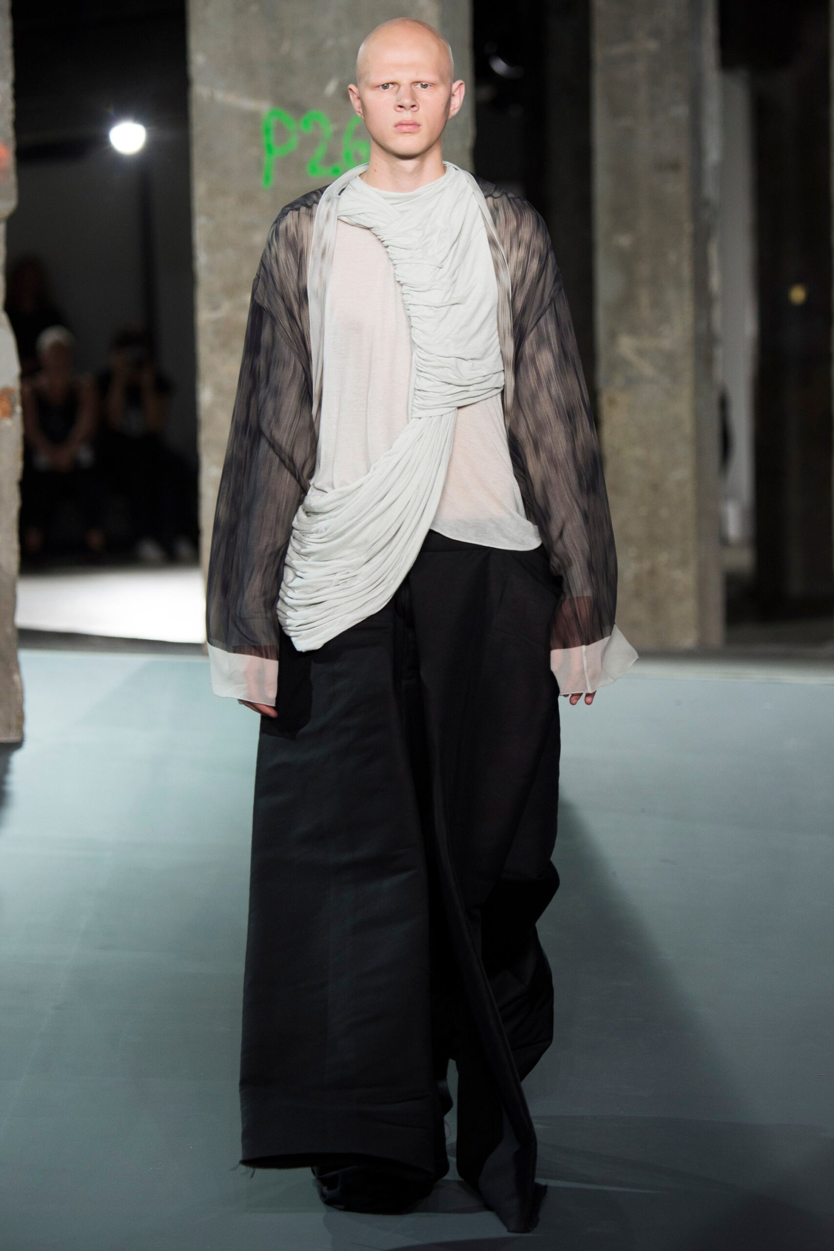 Rick Owens S/S 17 Menswear Look 28
