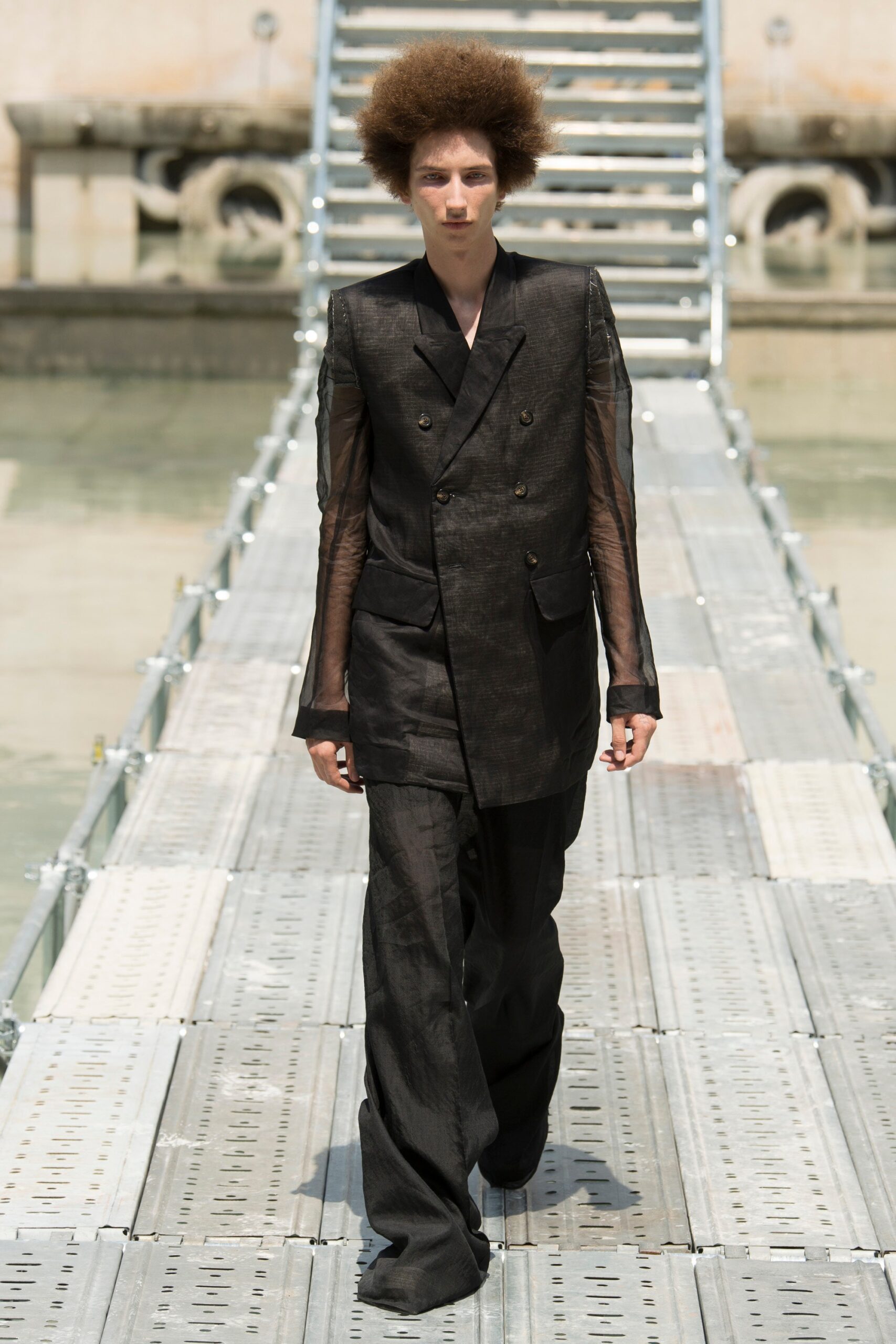 Rick Owens S/S 18 Menswear Look 40