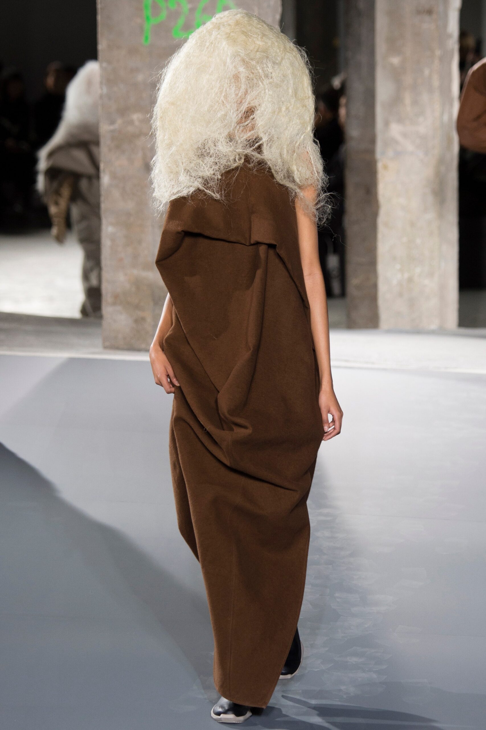 Rick Owens F/W 16 Look 25