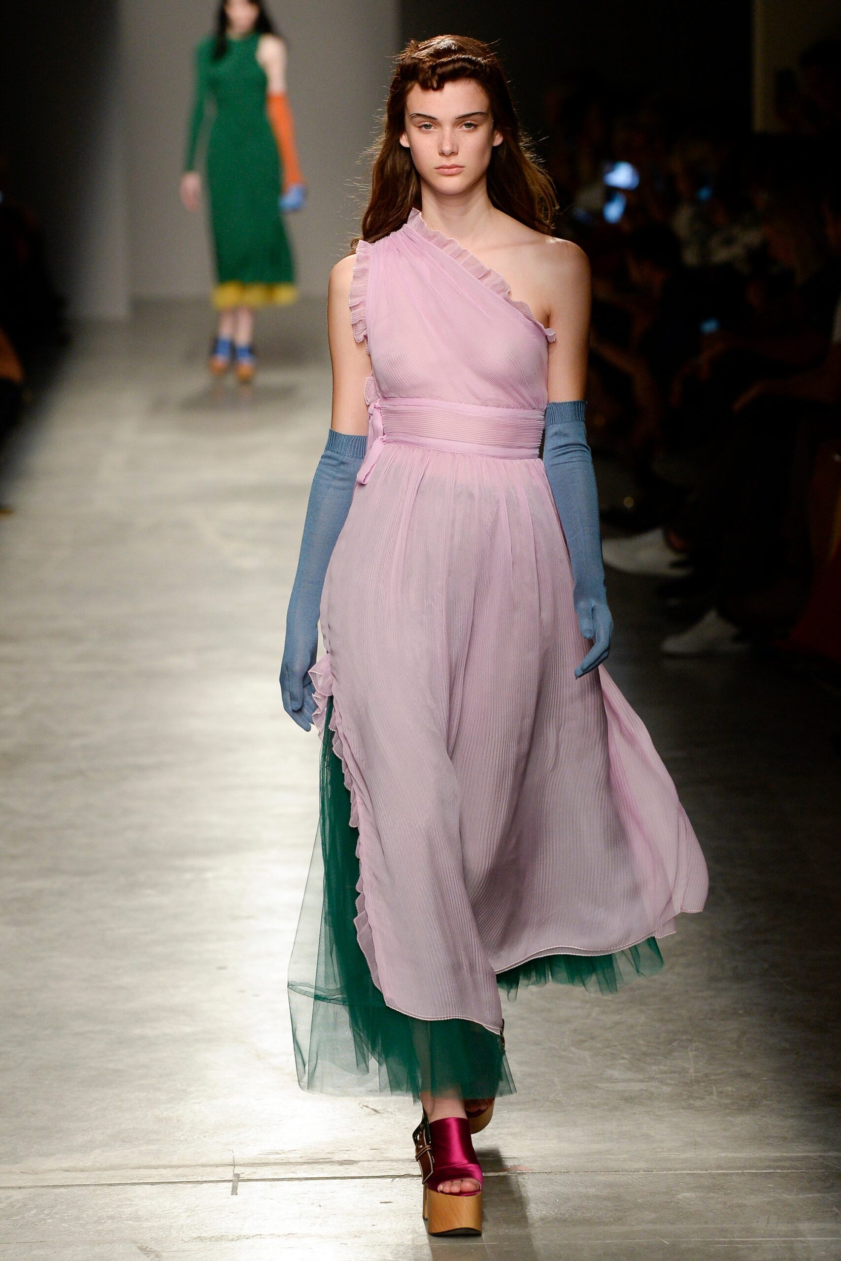 Rochas S/S 17 Look 2