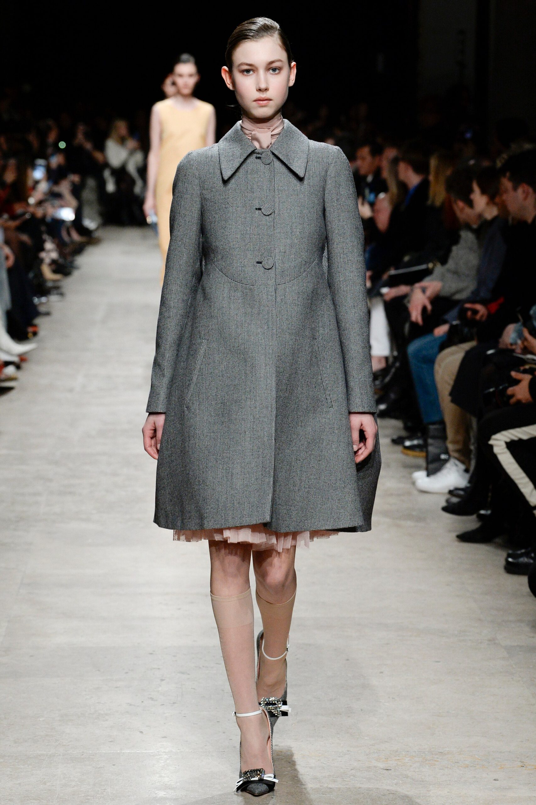 Rochas F/W 17 Look 11