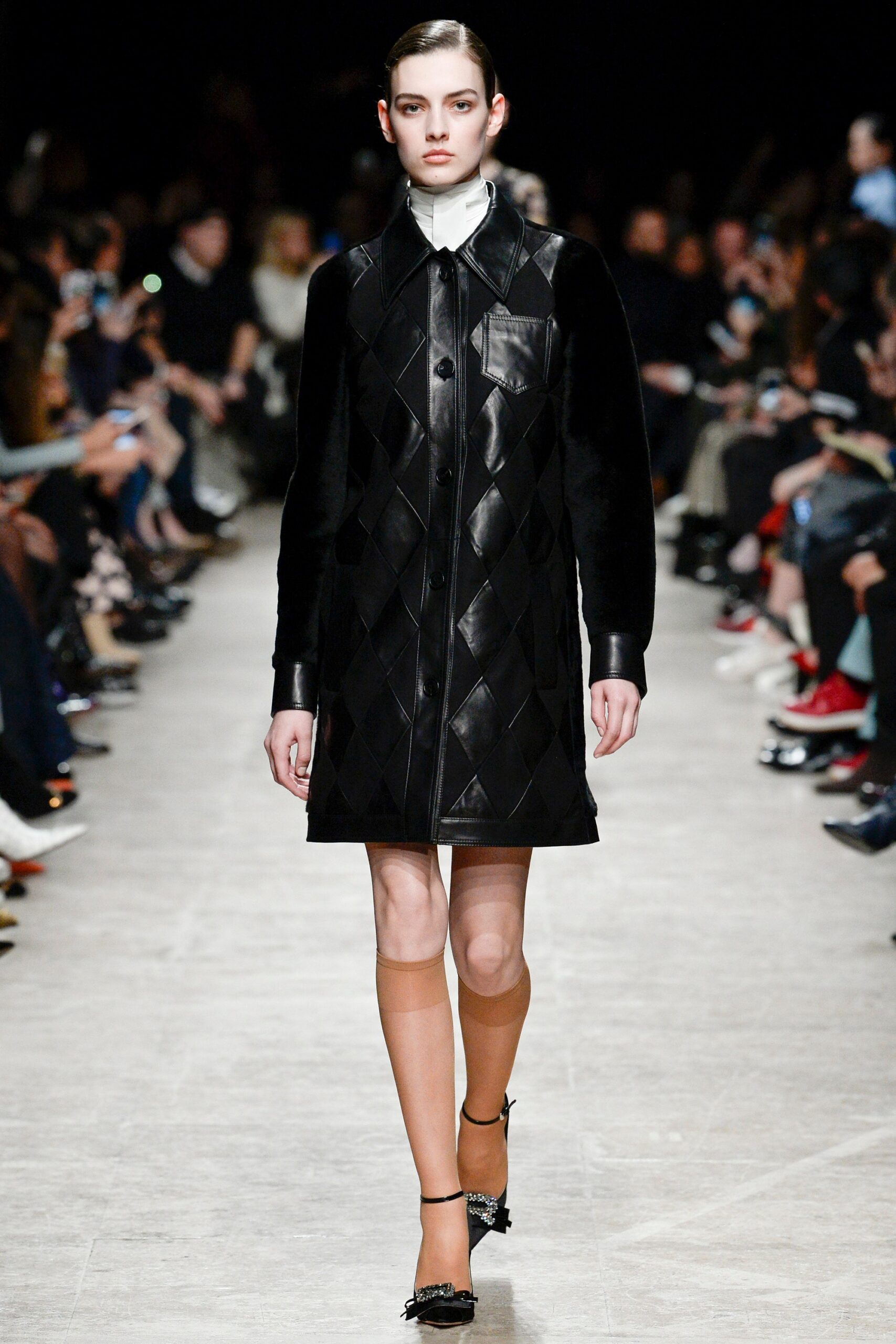 Rochas F/W 17 Look 19