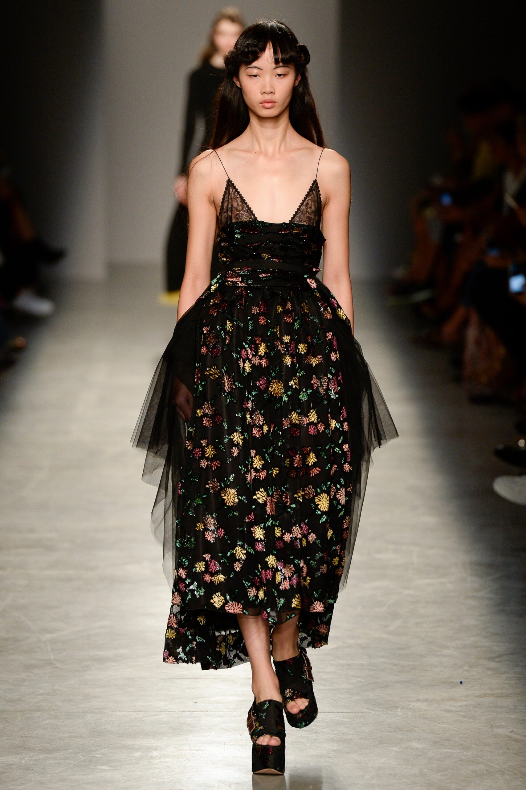 Rochas S/S 17 Look 23
