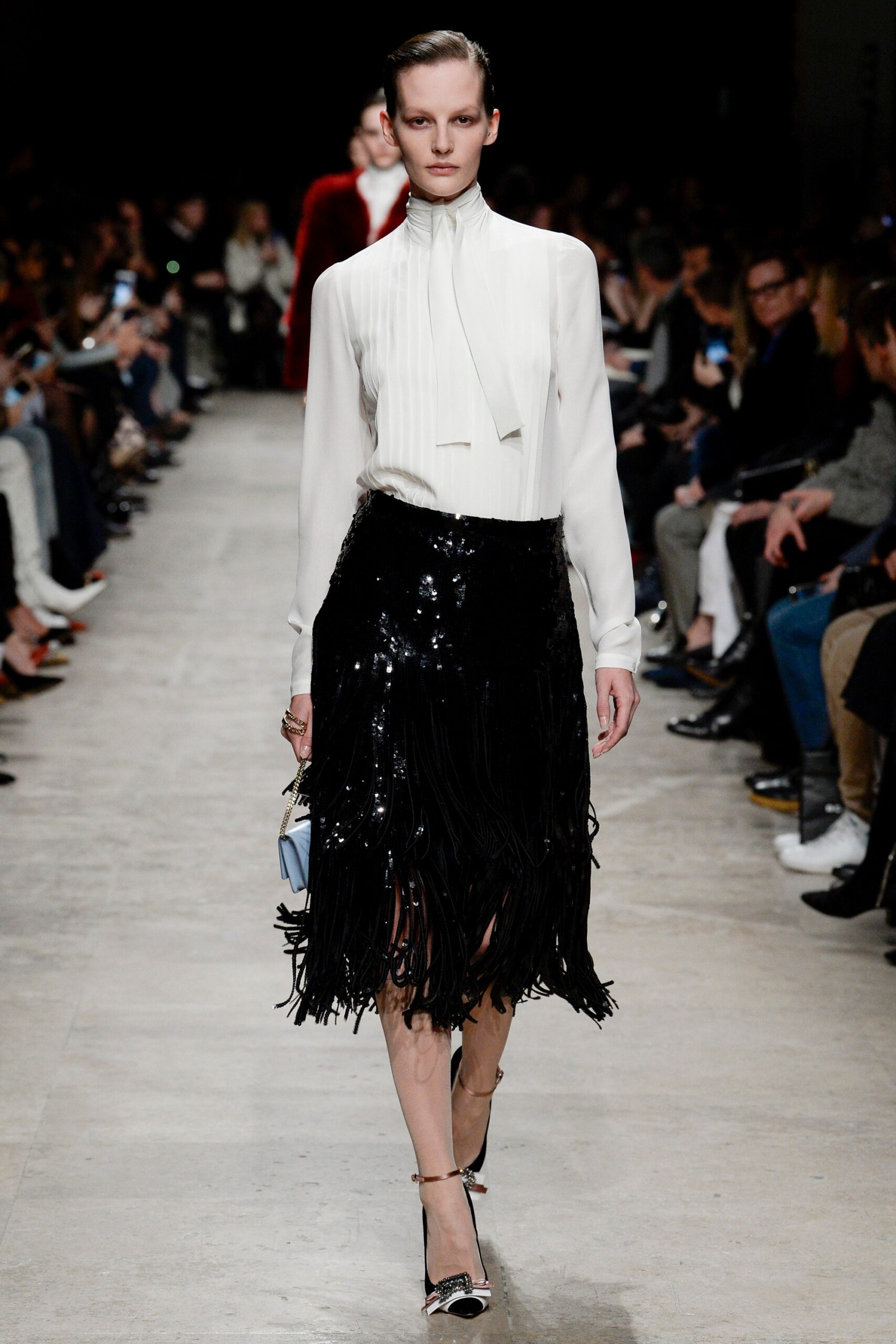 Rochas F/W 17 Look 33