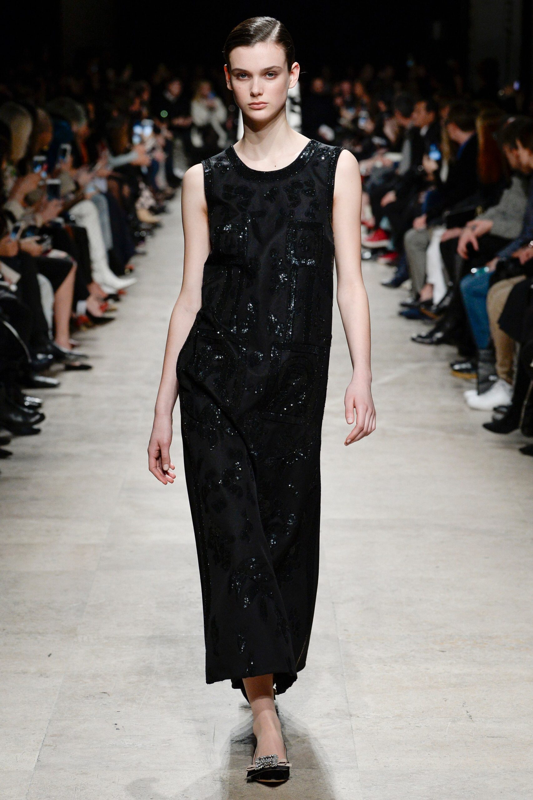 Rochas F/W 17 Look 35