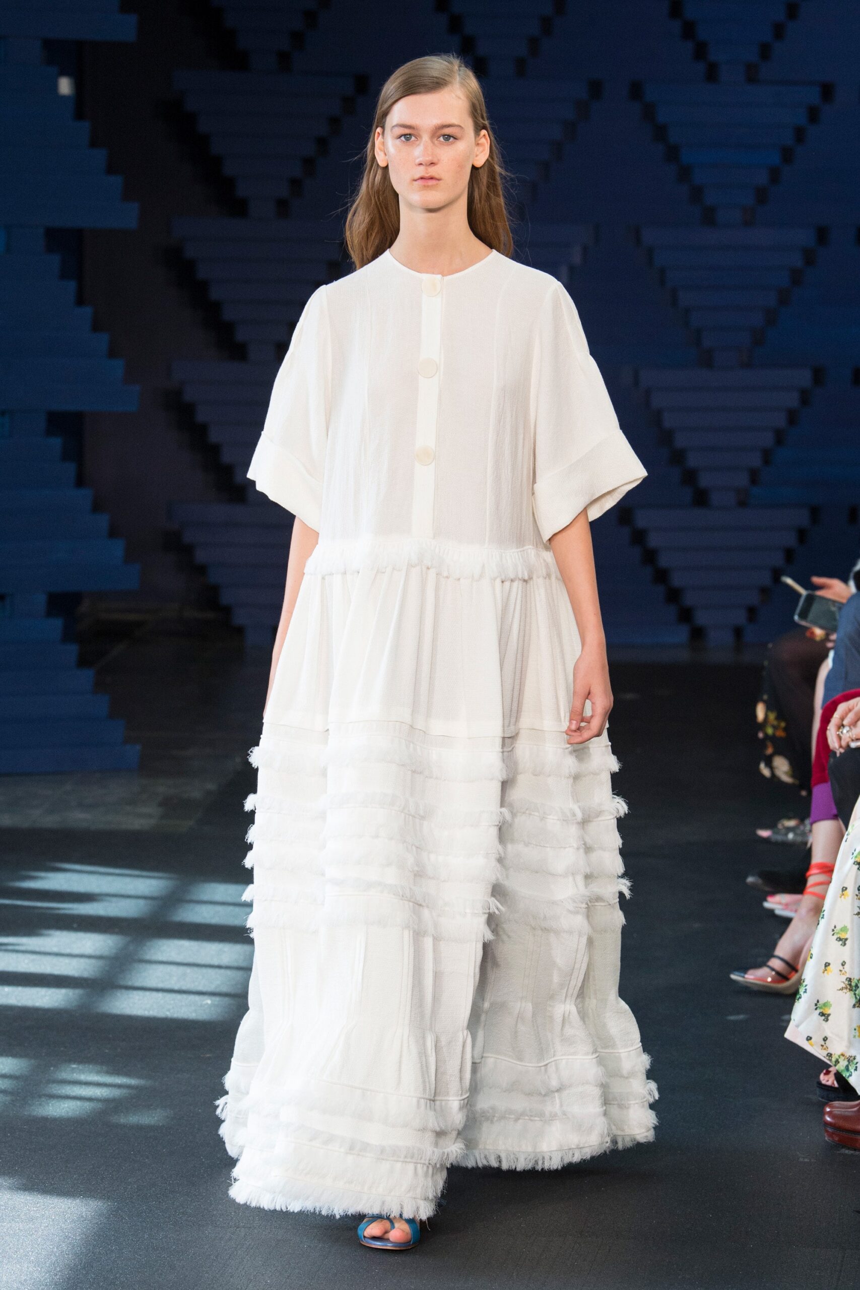 Roksanda S/S 18 Look 1
