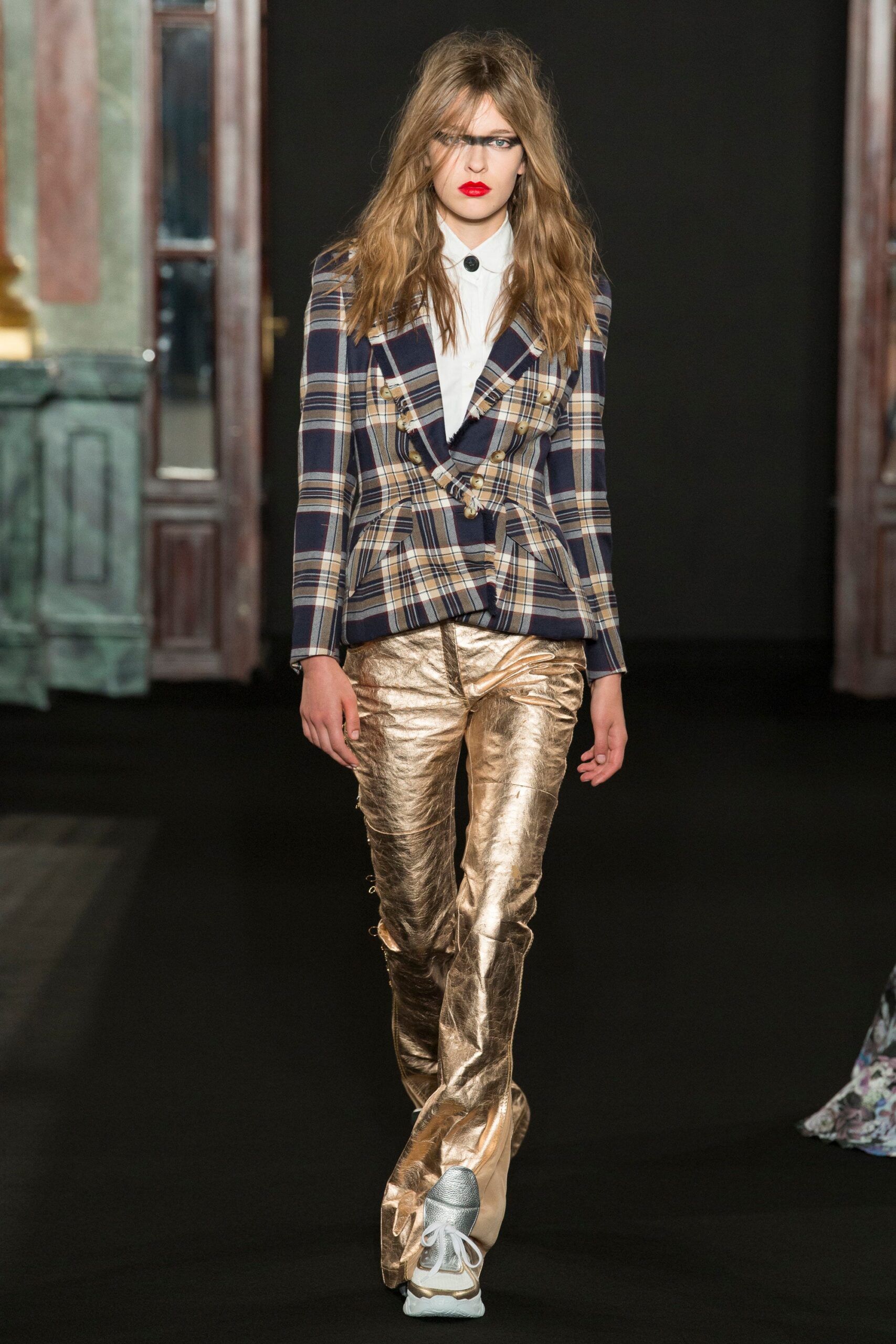 Ronald van der Kemp F/W 18 Couture Look 4