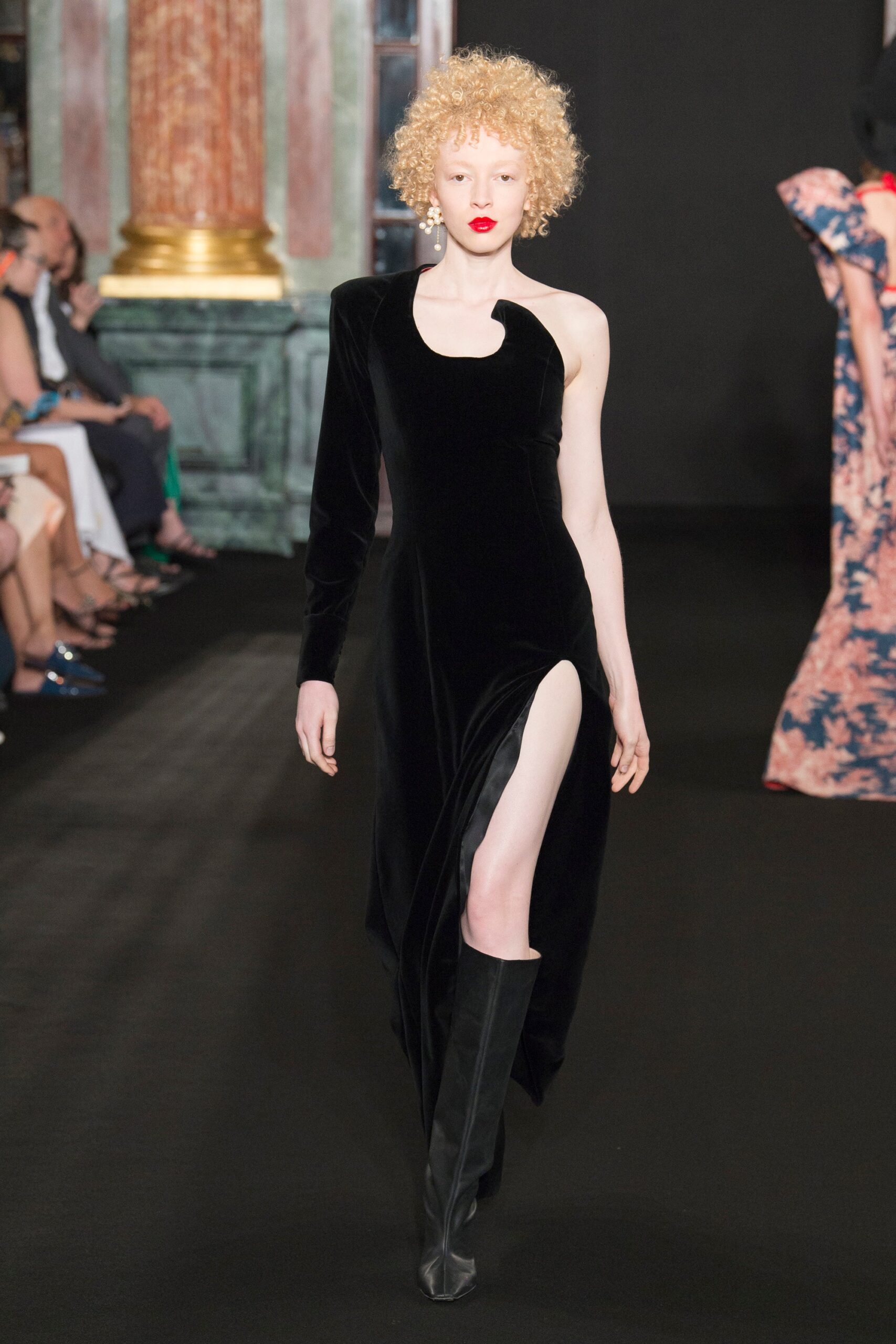 Ronald van der Kemp F/W 18 Couture Look 10