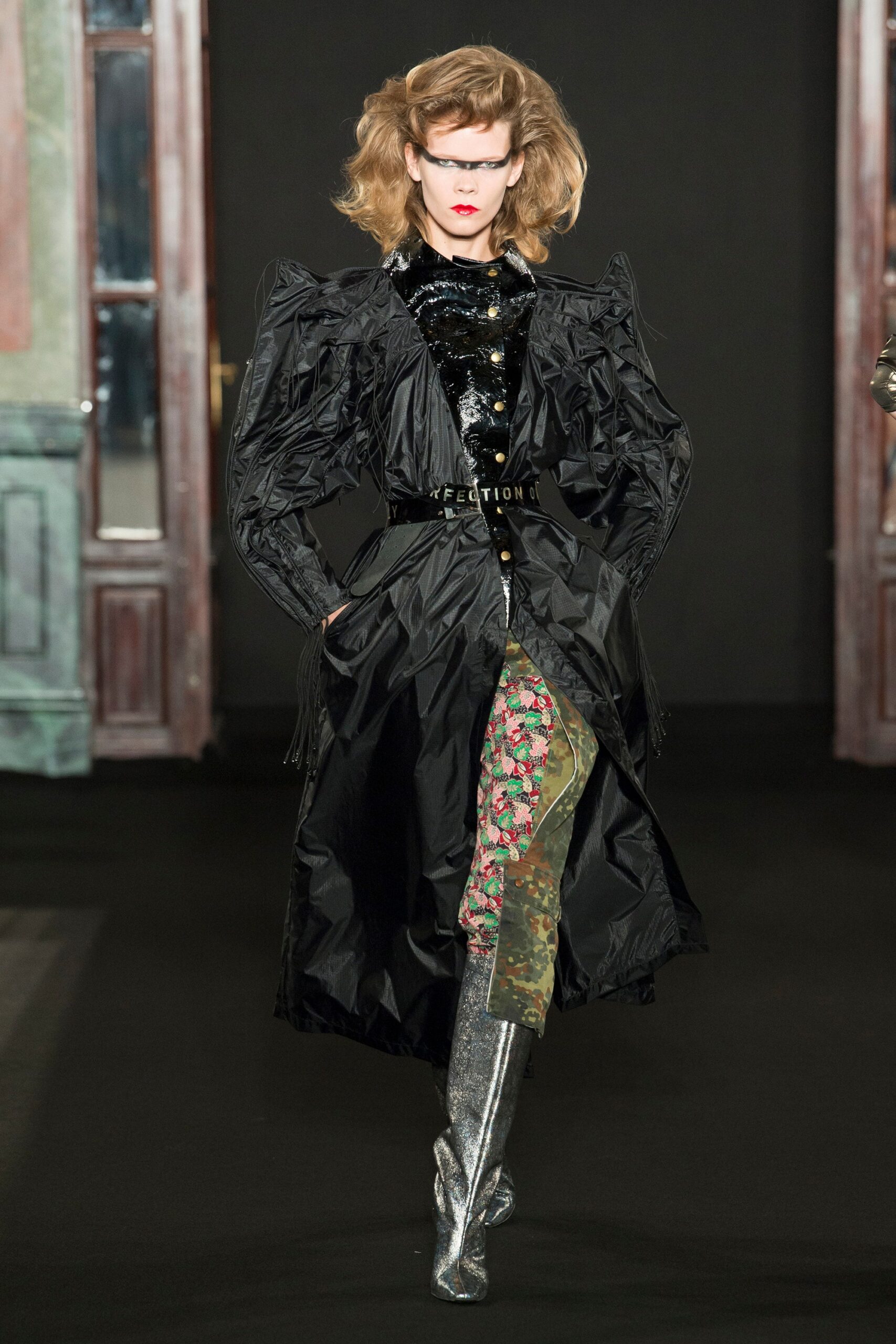 Ronald van der Kemp F/W 18 Couture Look 24