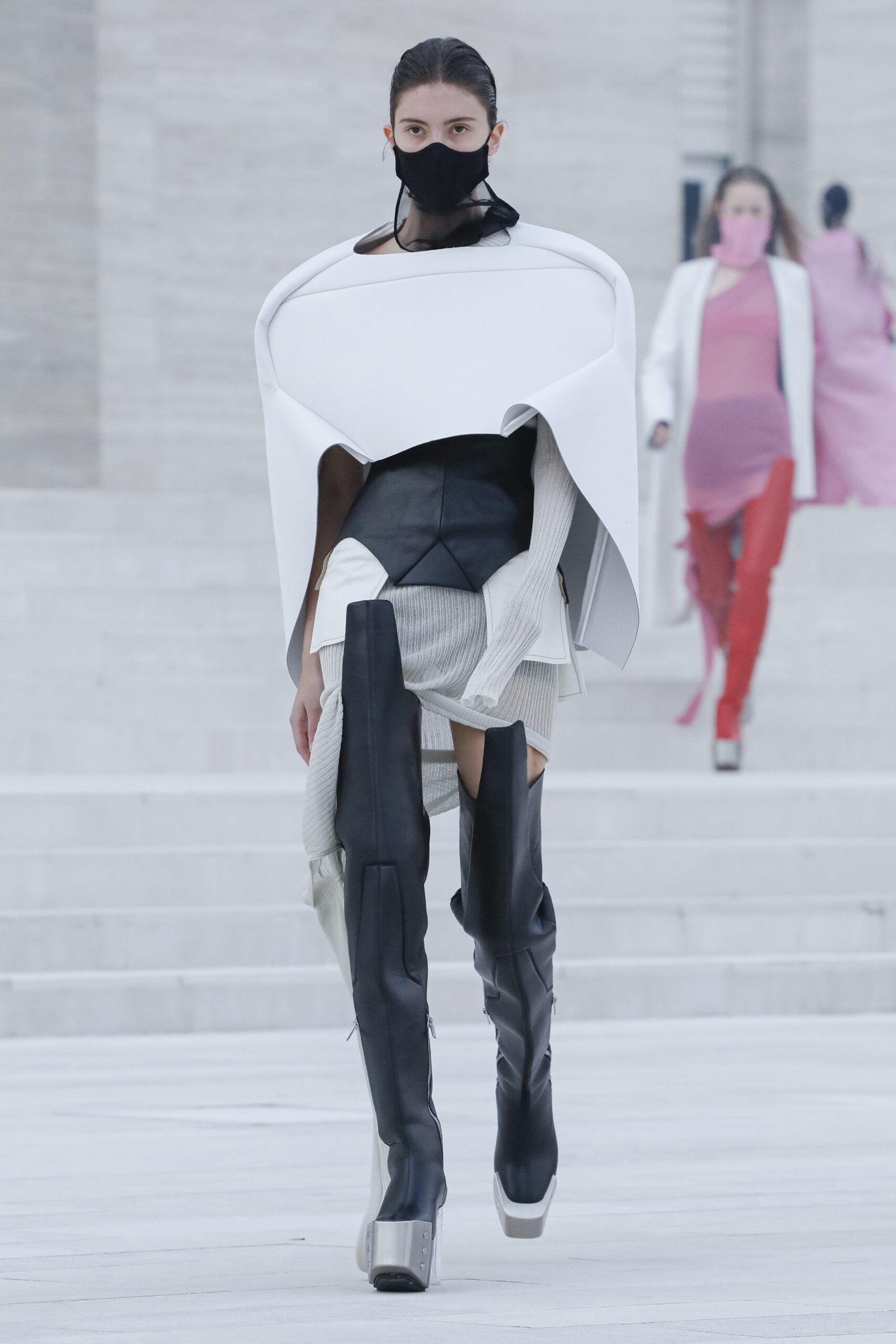 Rick Owens S/S 21 Look 17