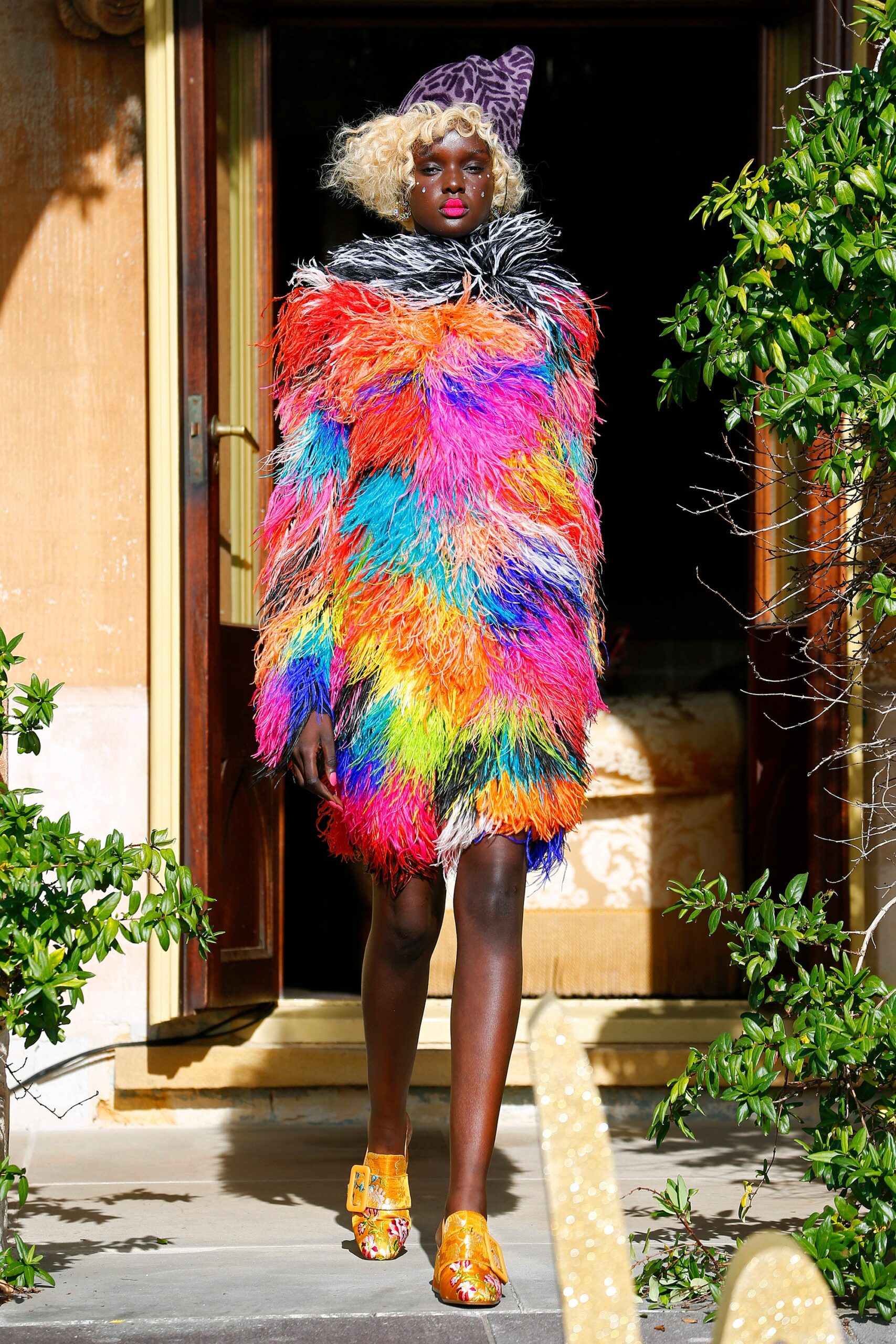 Romance Was Born Australia Resort 17 Look 16