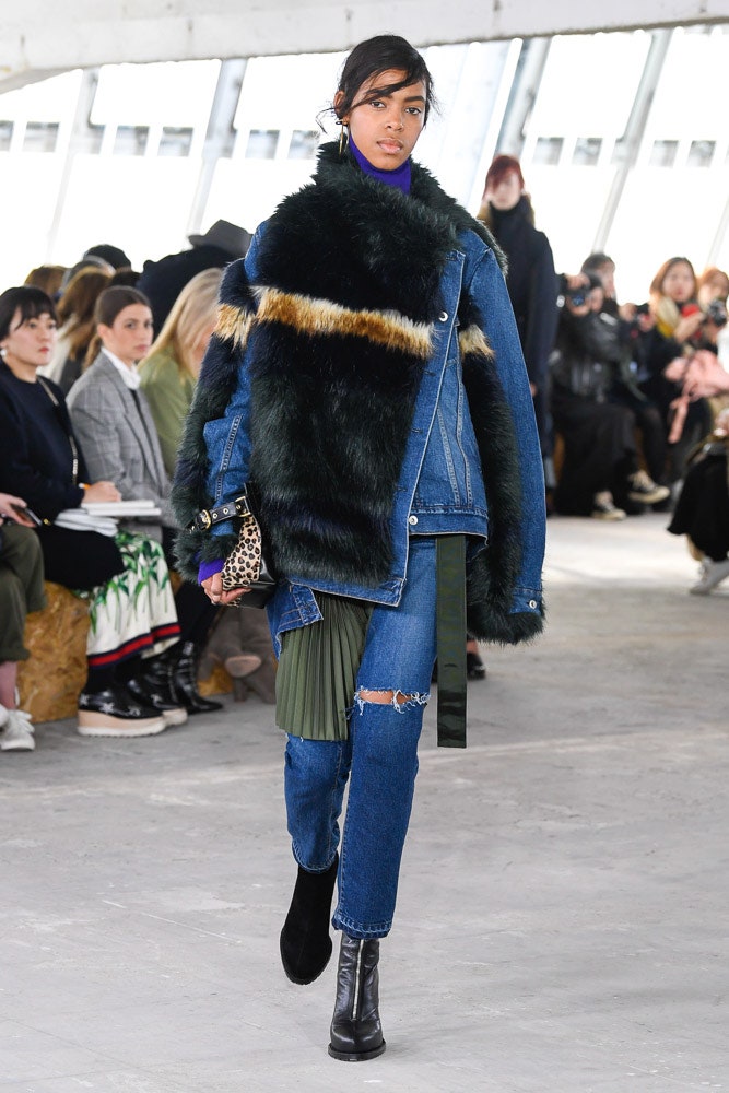 Sacai F/W 18 Look 33