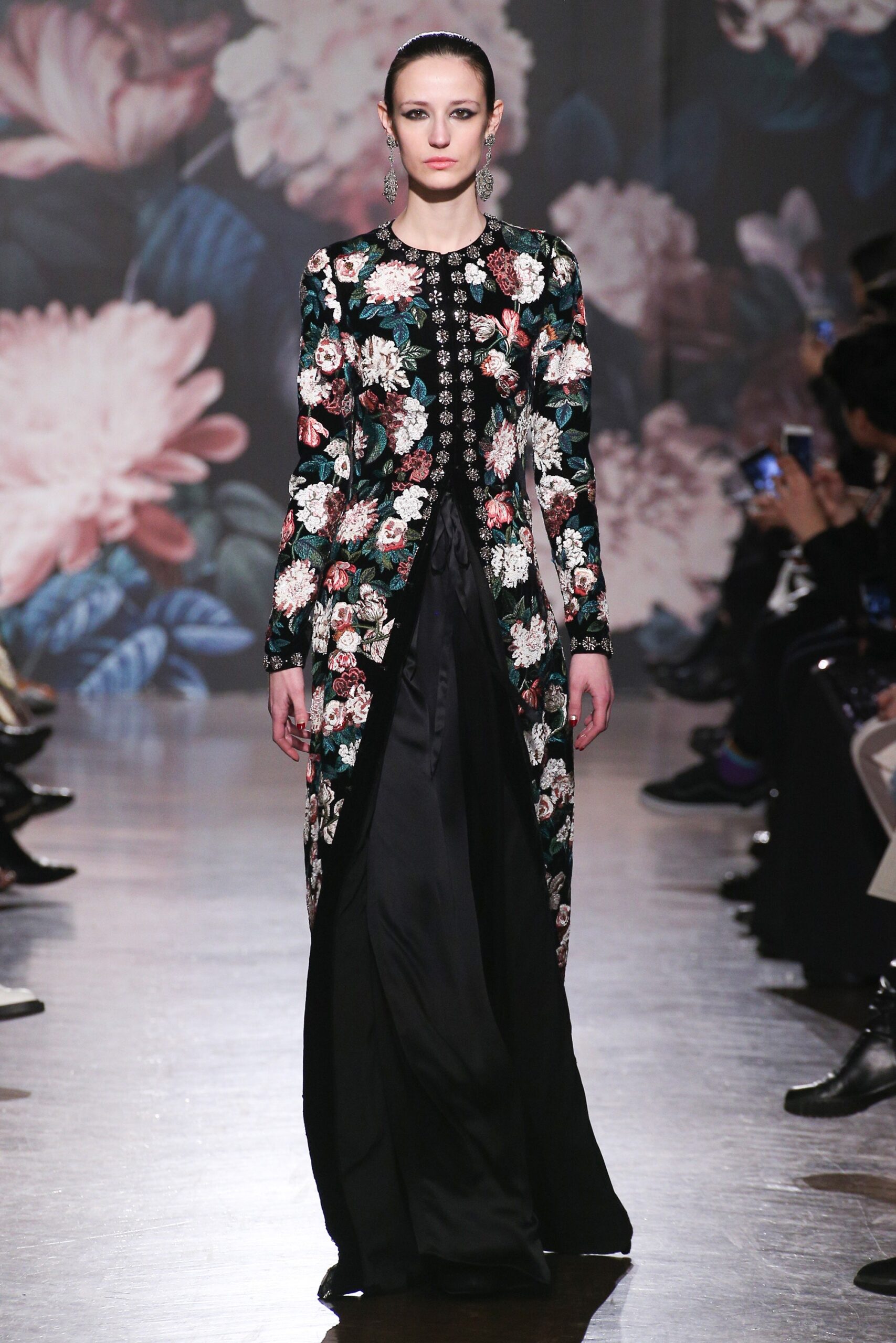Sachin & Babi F/W 17 Look 39