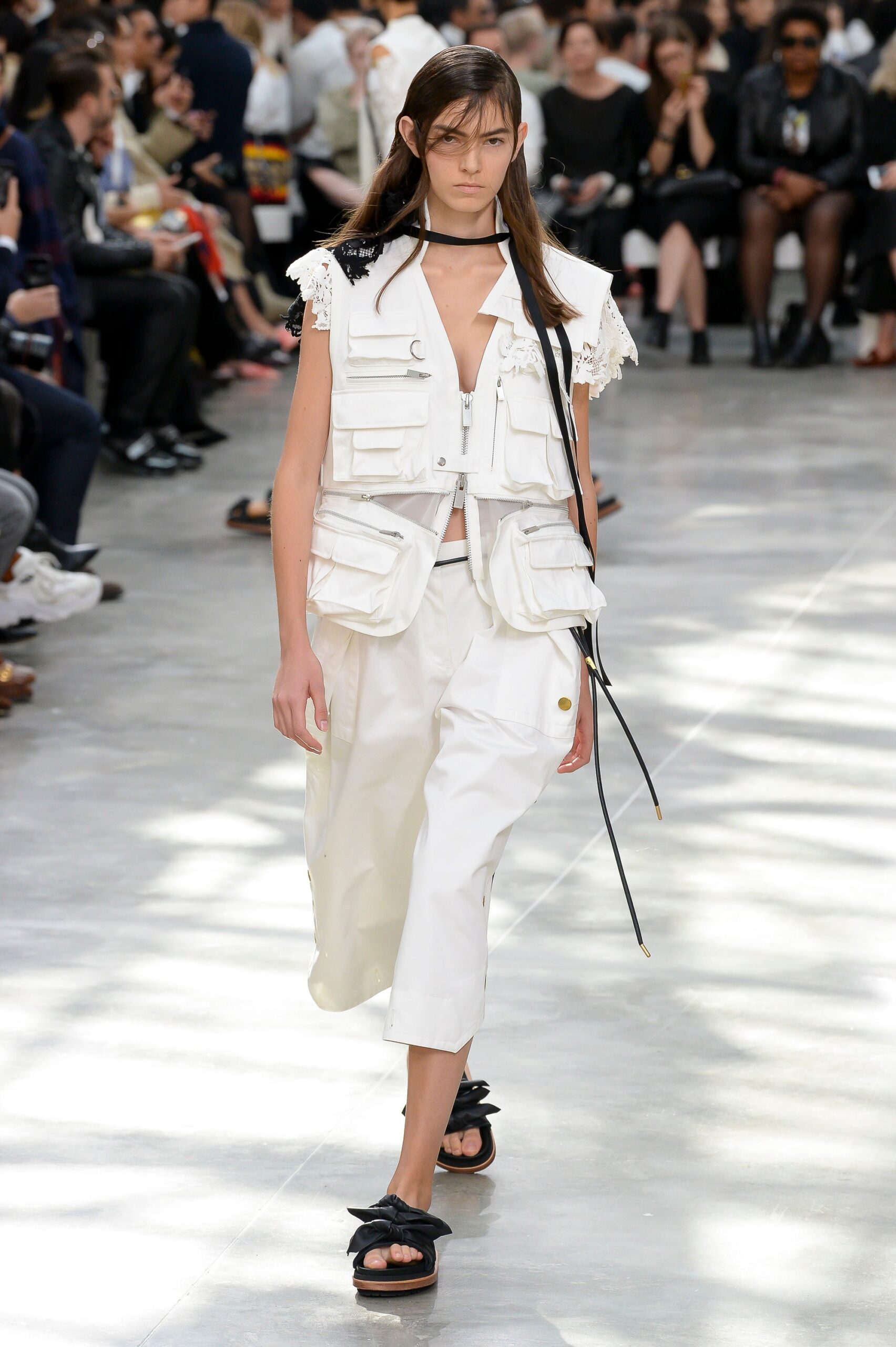 Sacai S/S 19 Look 4