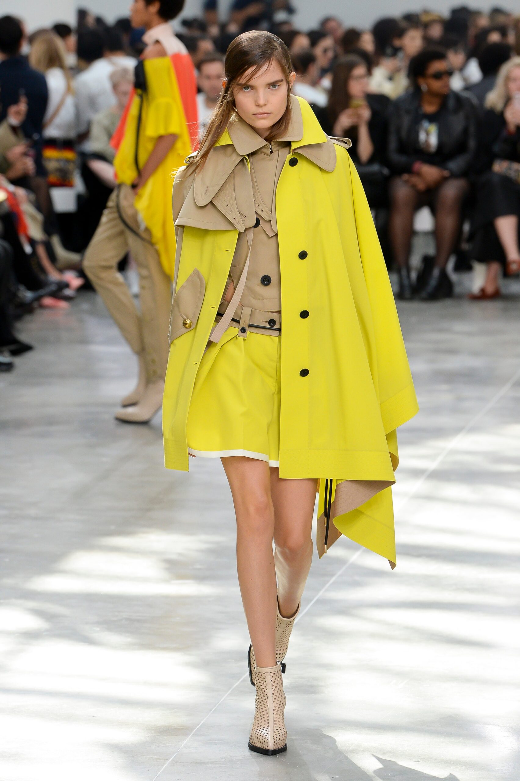 Sacai S/S 19 Look 12